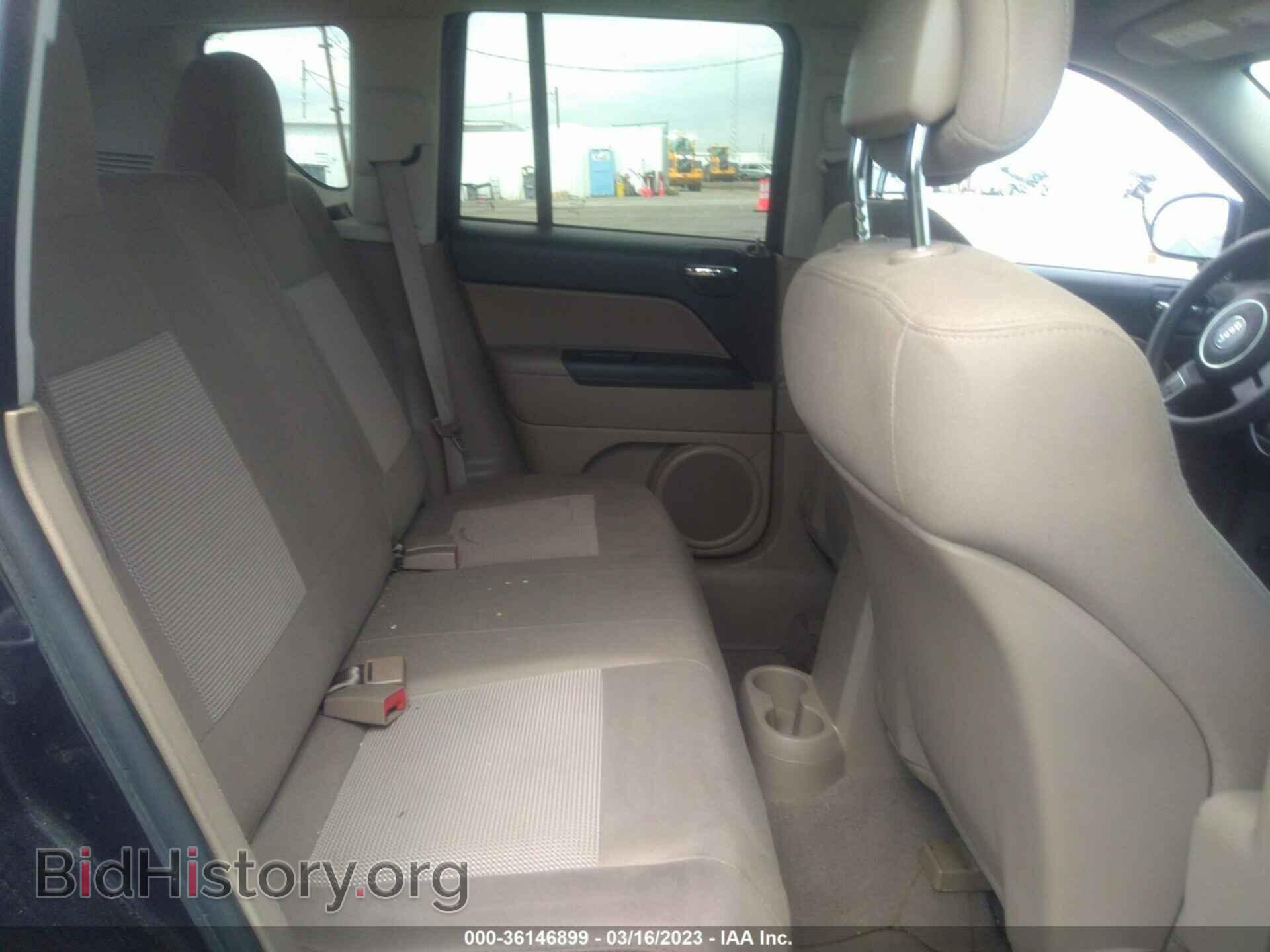 2011 JEEP COMPASS - VIN: 1J4NF1FB4BD226325 - Photo 8