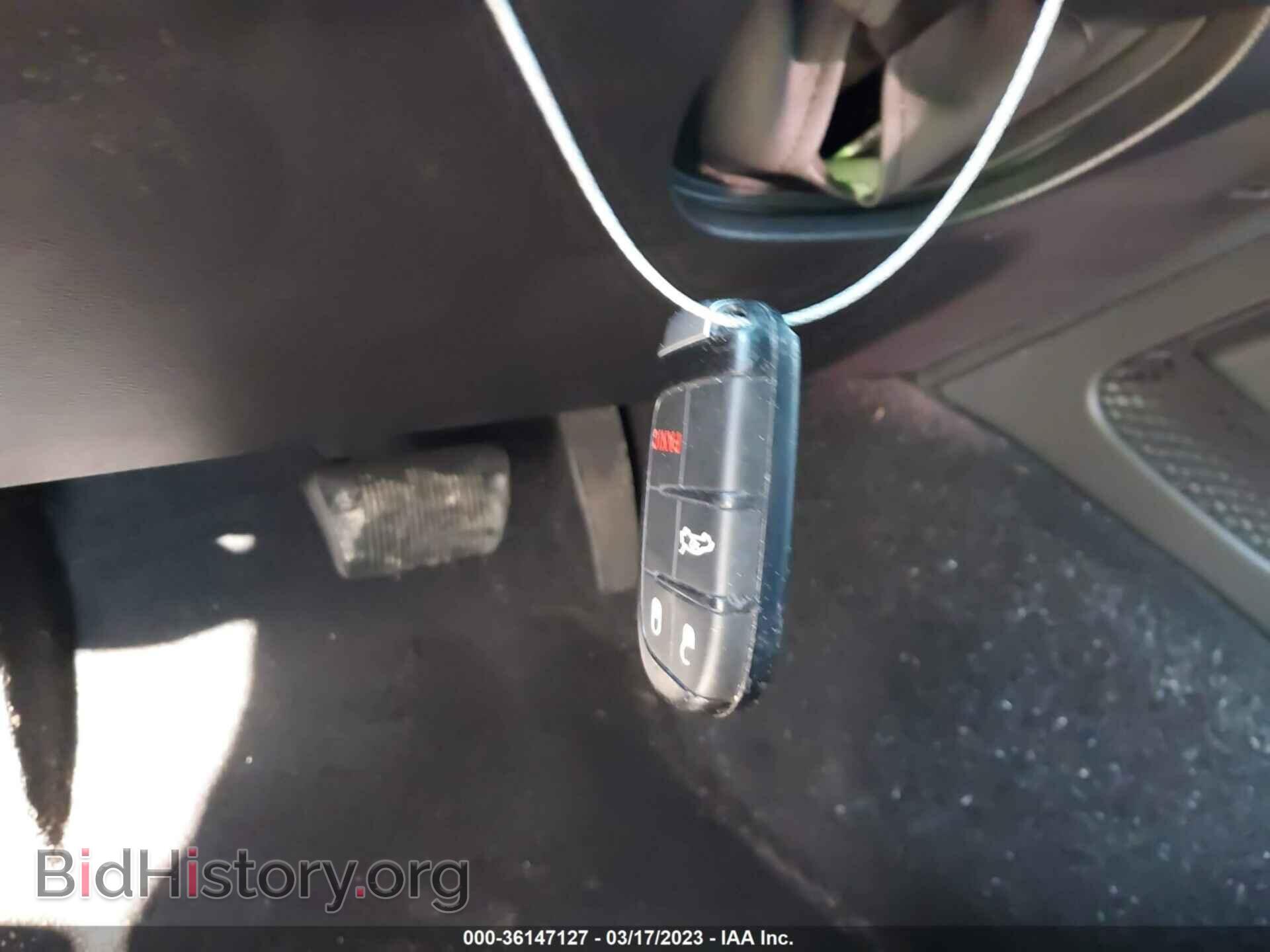 2019 DODGE CHALLENGER - VIN: 2C3CDZAG9KH674118 - Фото 11