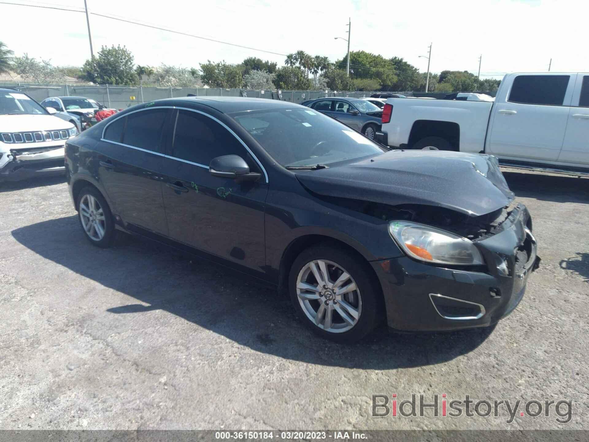 Photo YV1612FS0D2185697 - VOLVO S60 2013