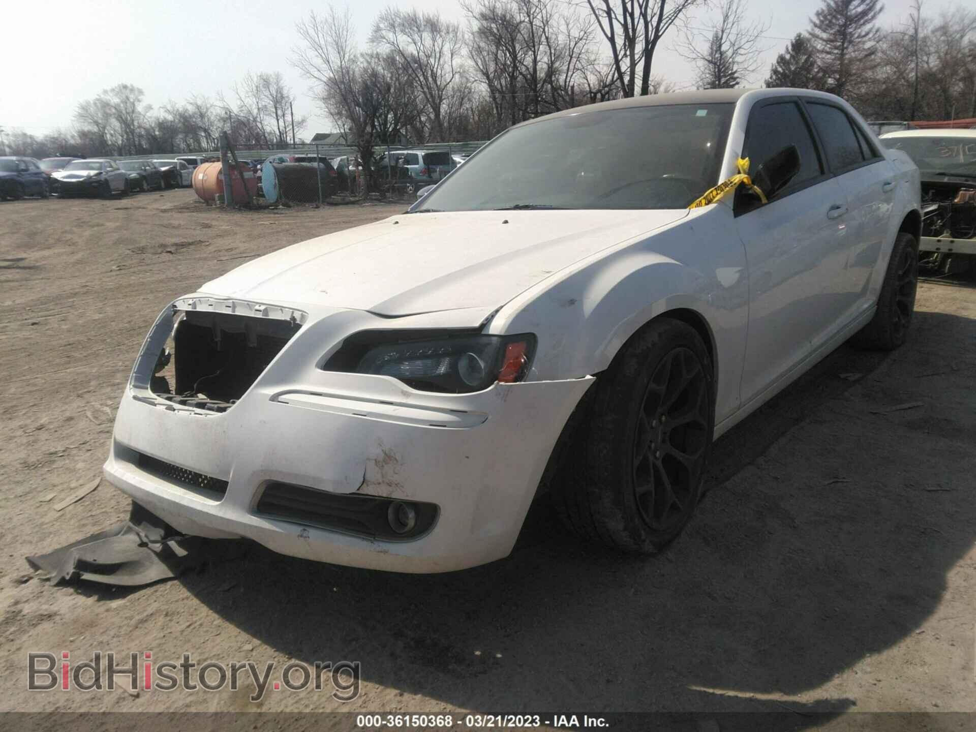2014 CHRYSLER 300 - VIN: 2C3CCAGG7EH309761 - Фото 2