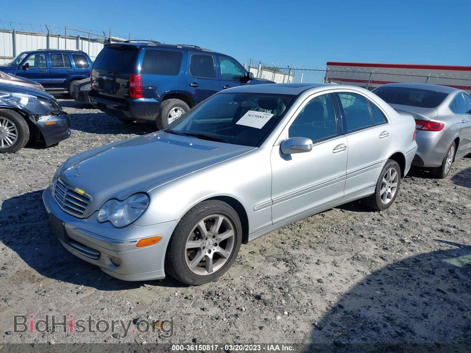 2007 MERCEDES-BENZ C-CLASS - VIN: WDBRF92H47F856033 - Фото 2