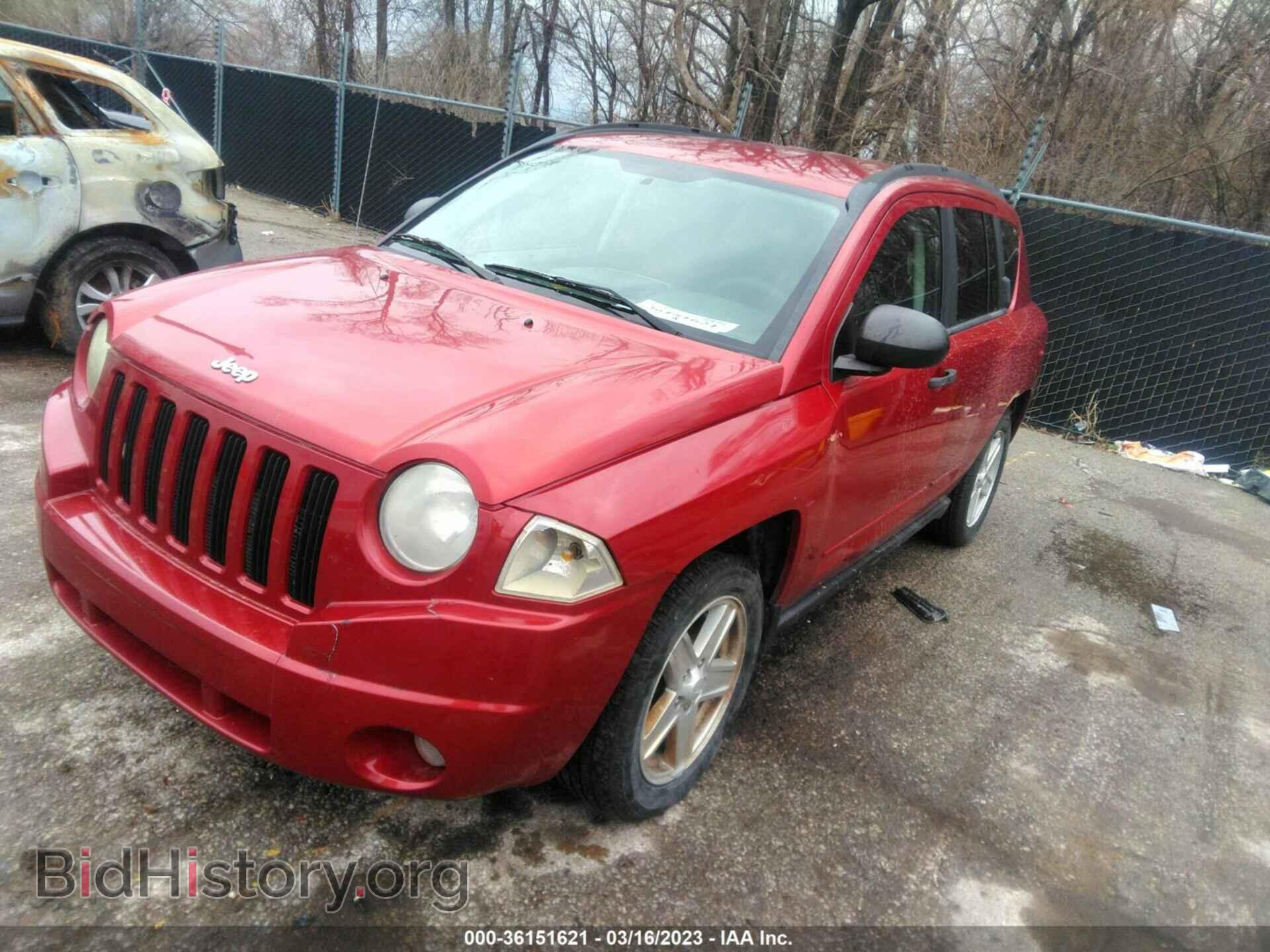 2008 JEEP COMPASS - VIN: 1J8FF47W68D677545 - Фото 2