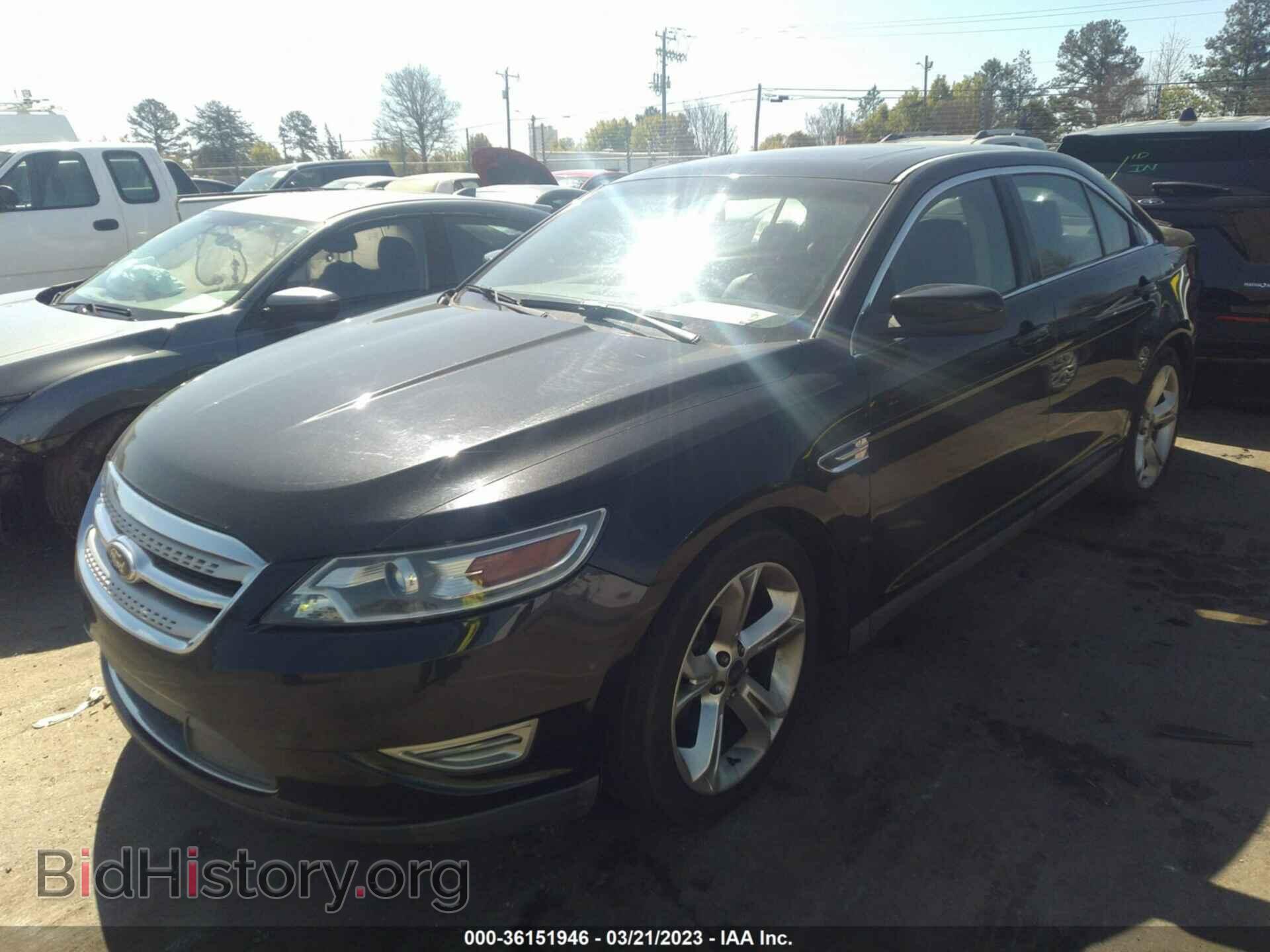 2011 FORD TAURUS - VIN: 1FAHP2KT6BG110438 - Фото 2