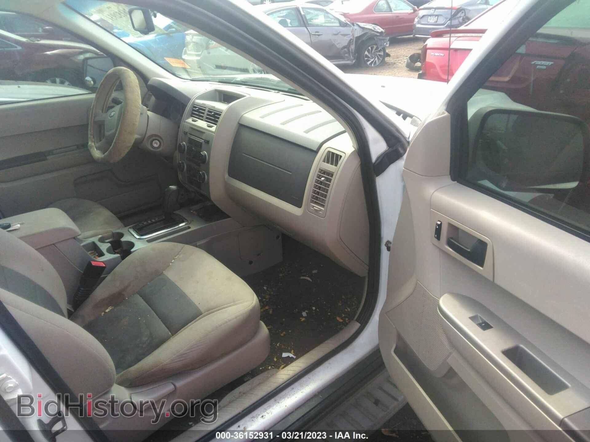 2008 FORD ESCAPE - VIN: 1FMCU03148KE49148 - Фото 5