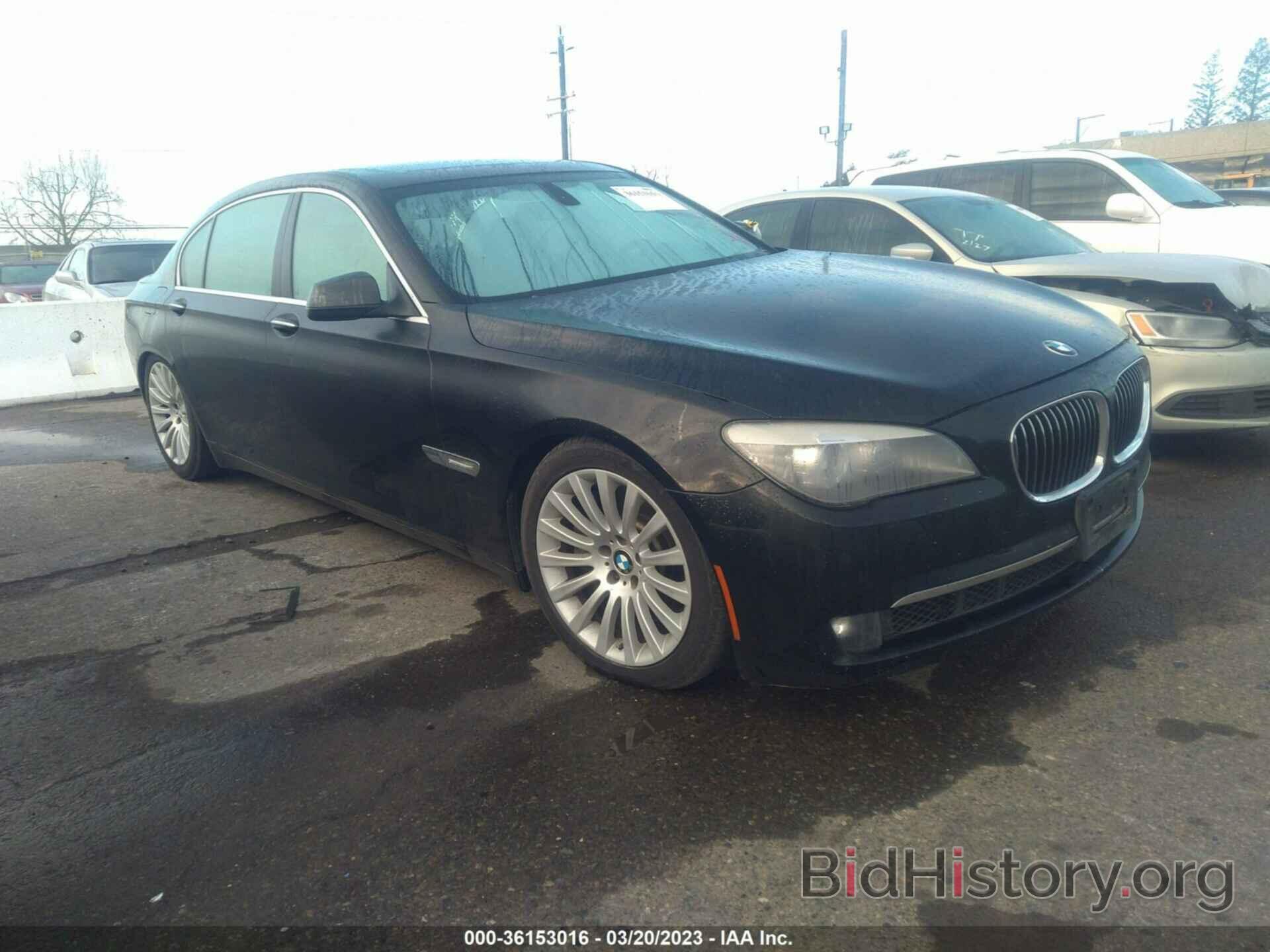 Photo WBAKB8C52CC964687 - BMW 7 SERIES 2012