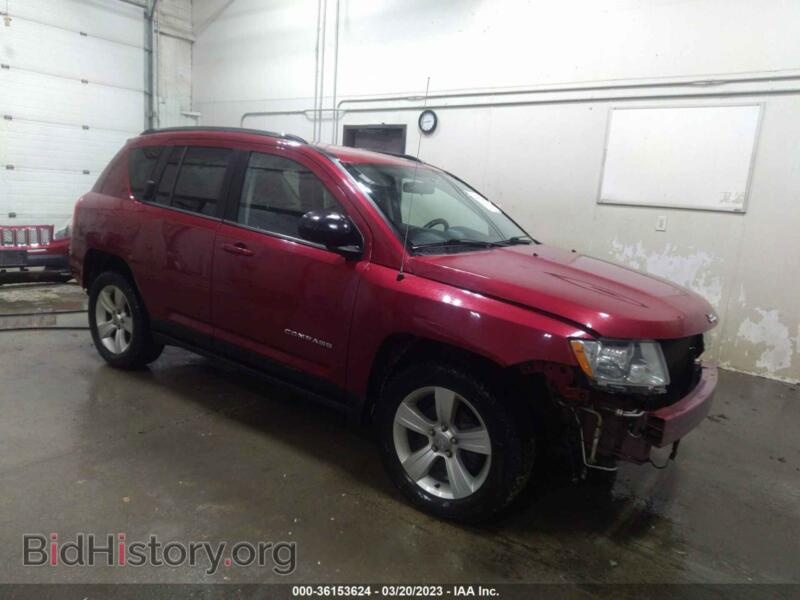 2011 Jeep COMPASS Latitude (VIN 1J4NF1FB6BD134097) — фото 1 из 12, IAAI, повреждение: левая передняя часть