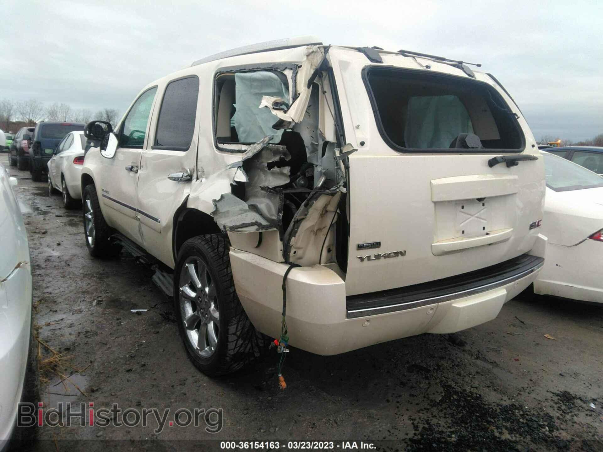 2011 GMC YUKON - VIN: 1GKS2EEF9BR350484 - Photo 3
