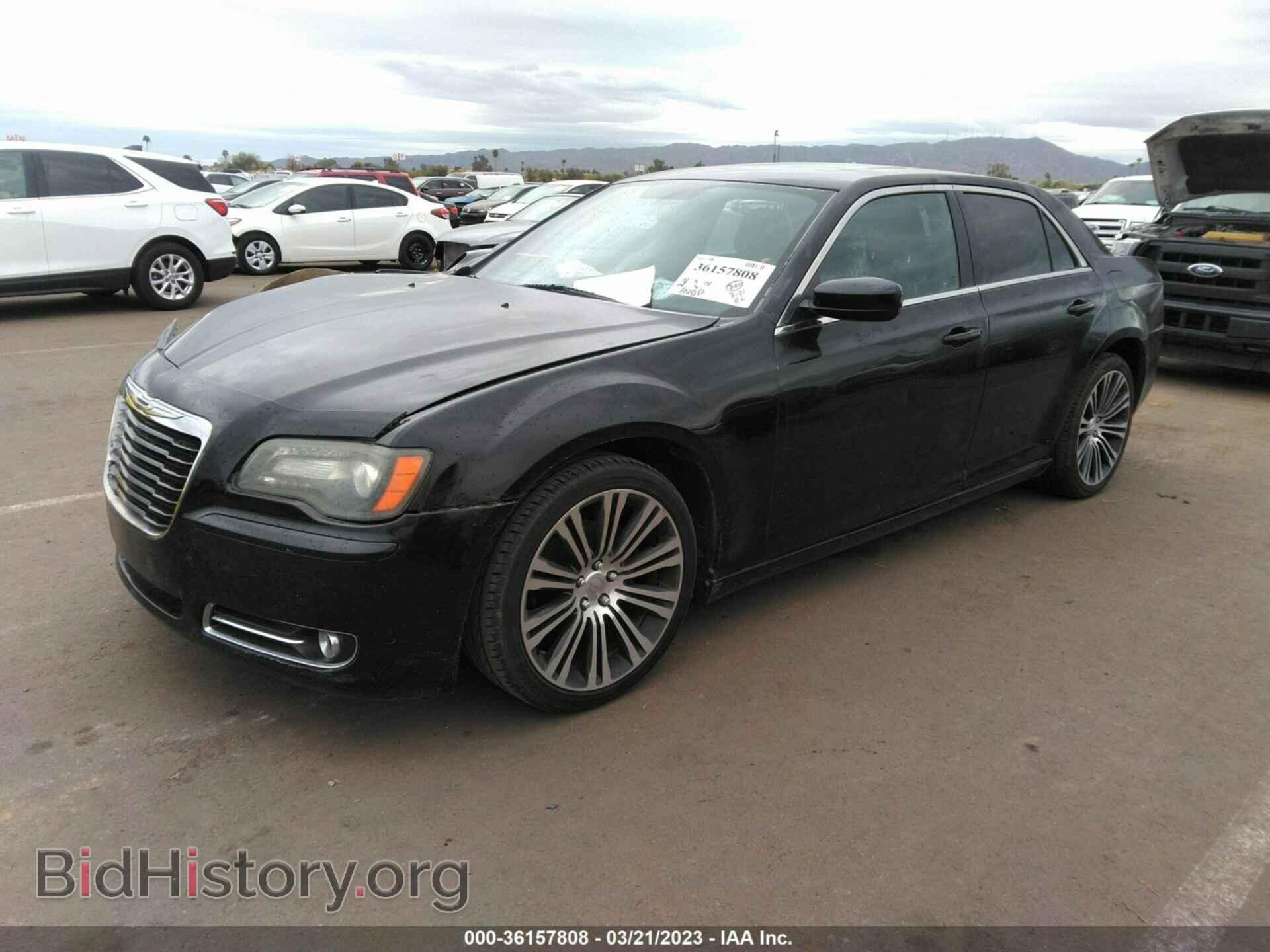 2012 CHRYSLER 300 - VIN: 2C3CCABG8CH115406 - Фото 2