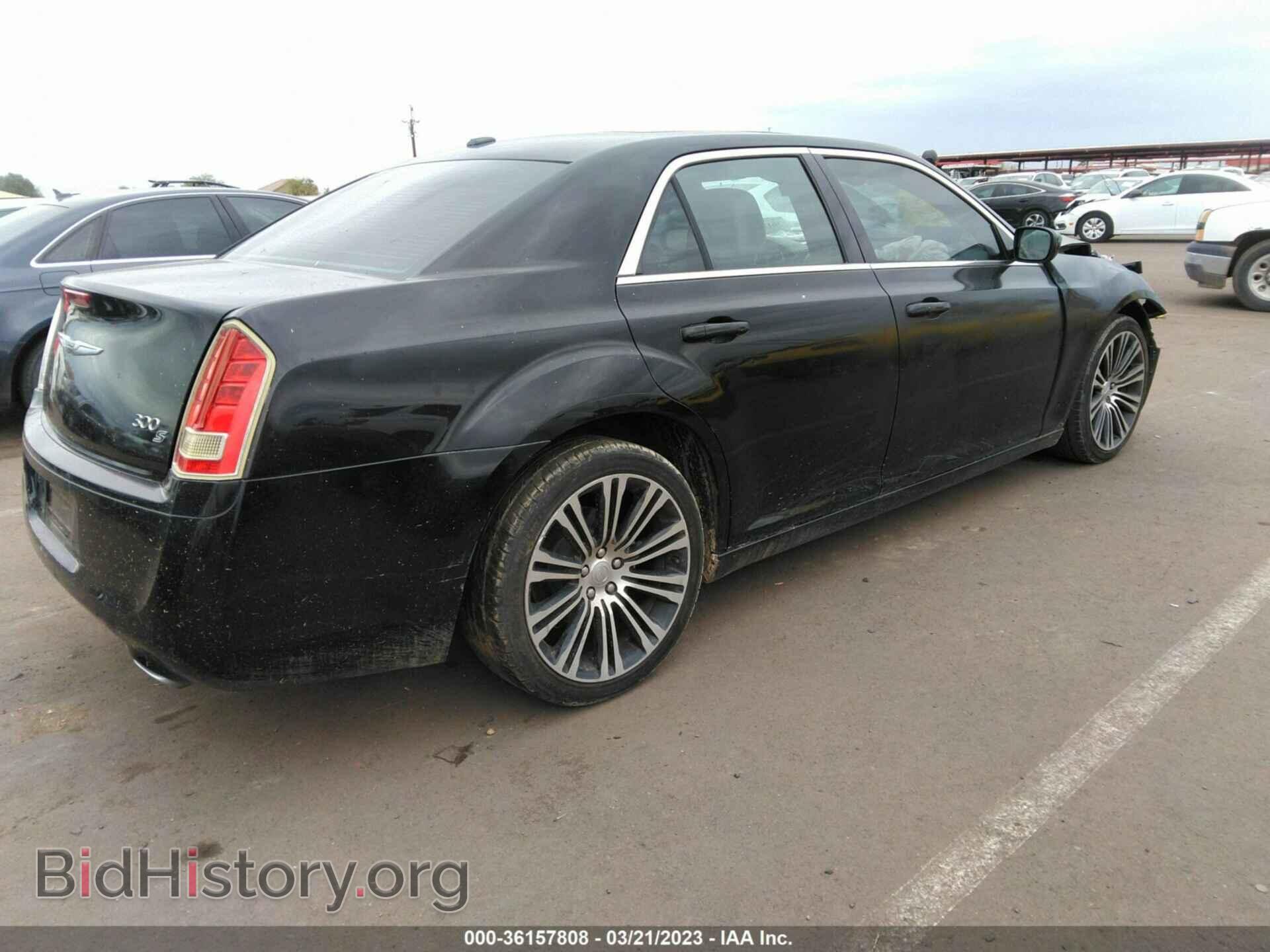 2012 CHRYSLER 300 - VIN: 2C3CCABG8CH115406 - Фото 4
