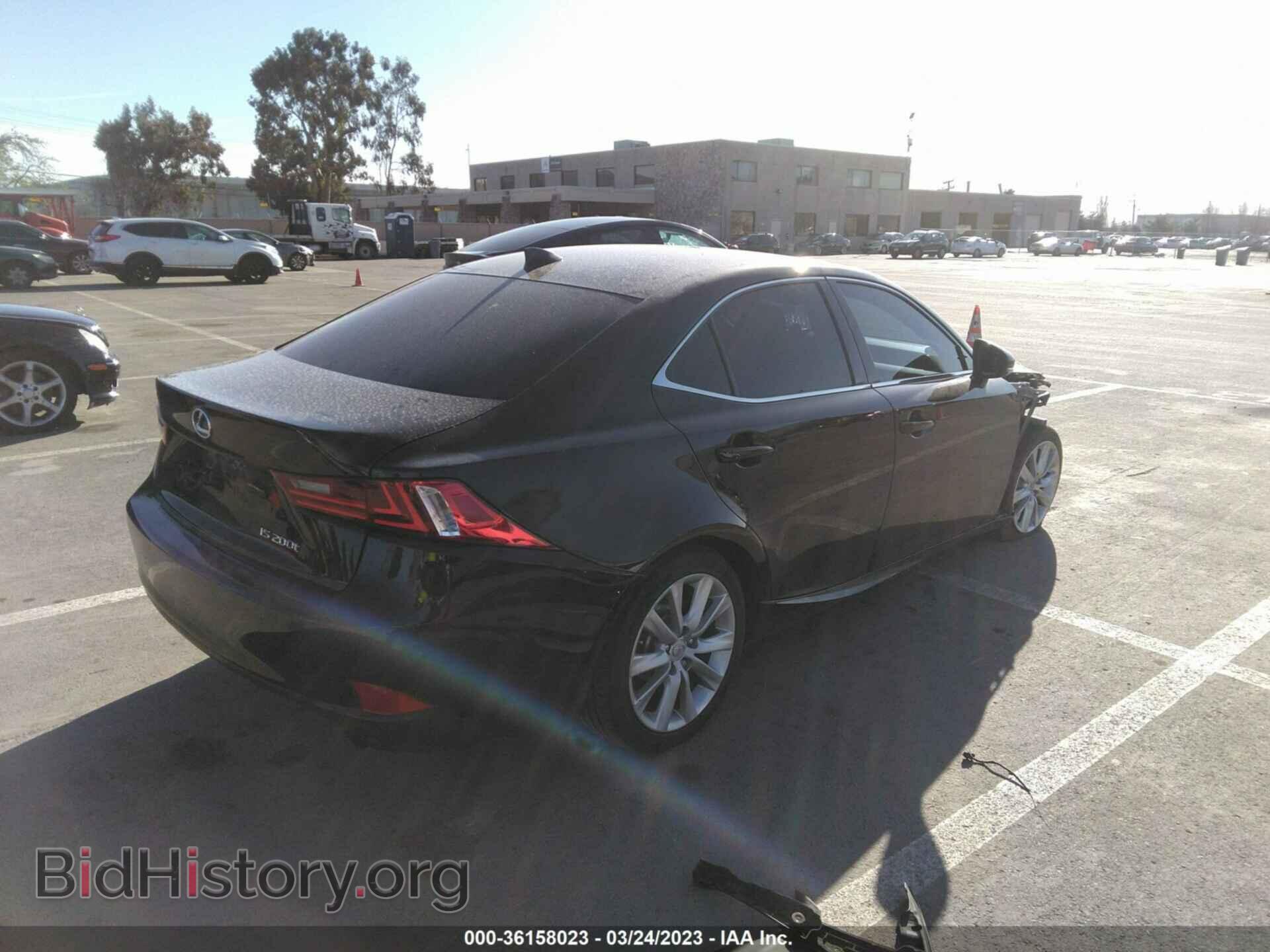 2016 LEXUS IS 200T - VIN: JTHBA1D28G5019737 - Фото 4