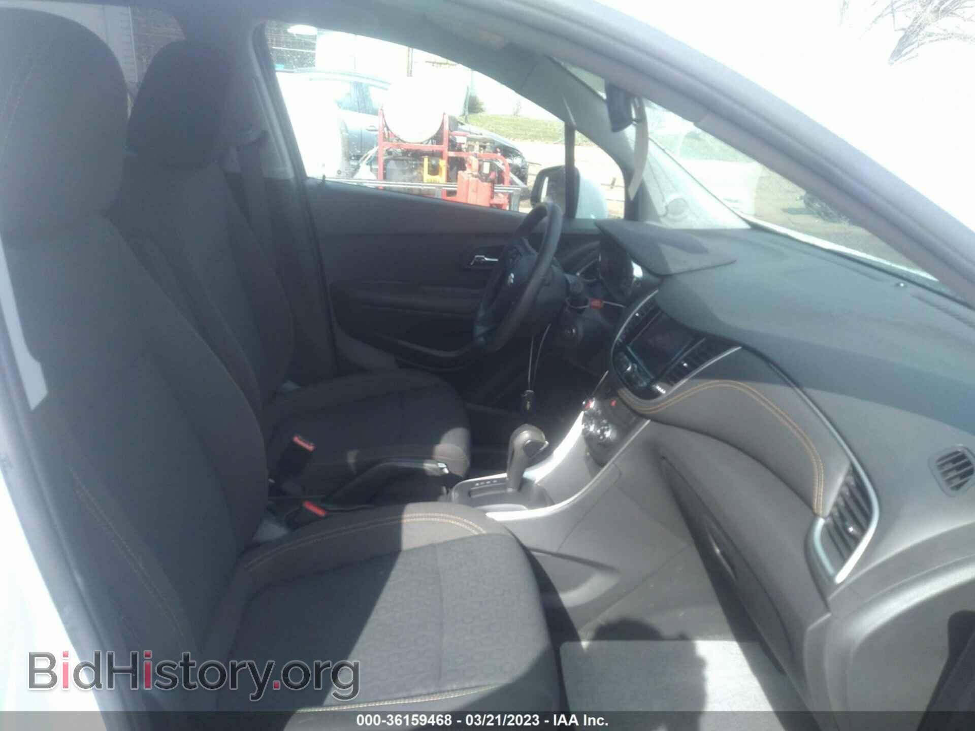 2021 CHEVROLET TRAX - VIN: KL7CJKSB0MB305171 - Photo 5