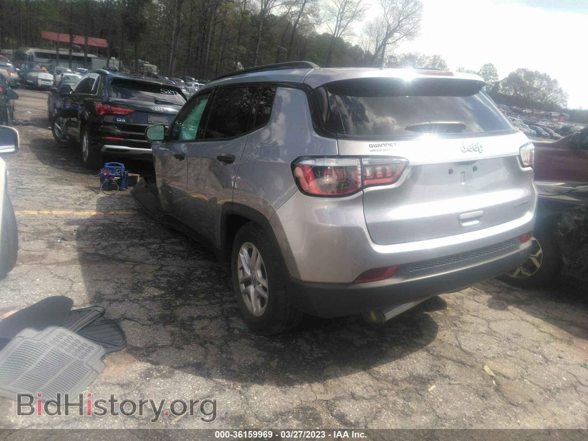 2018 JEEP COMPASS - VIN: 3C4NJCAB3JT462500 - Фото 3