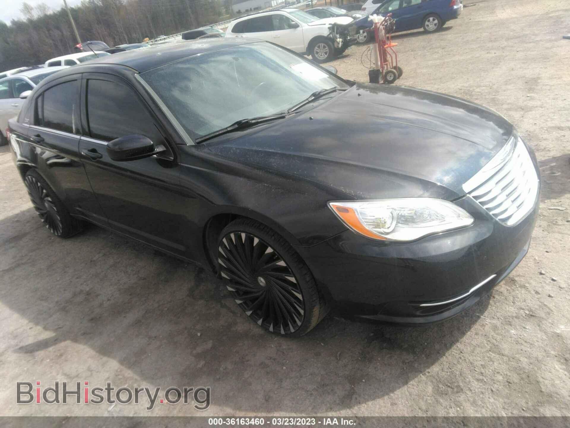 Photo 1C3CCBBBXEN137542 - CHRYSLER 200 2014