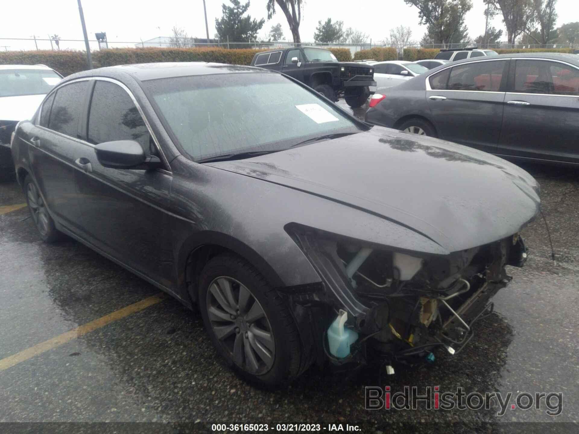 Photo 1HGCP2F77CA178352 - HONDA ACCORD SDN 2012