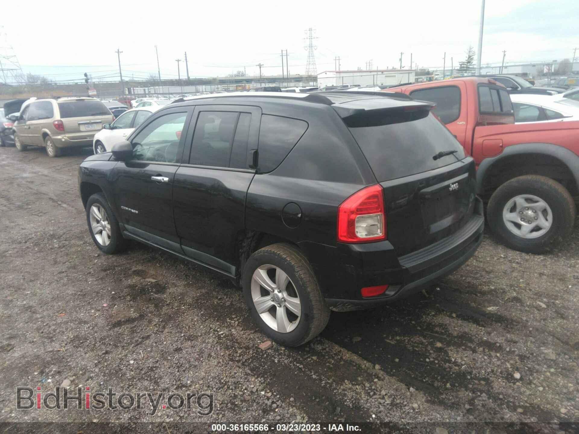 2011 JEEP COMPASS - VIN: 1J4NT1FA8BD215828 - Photo 3