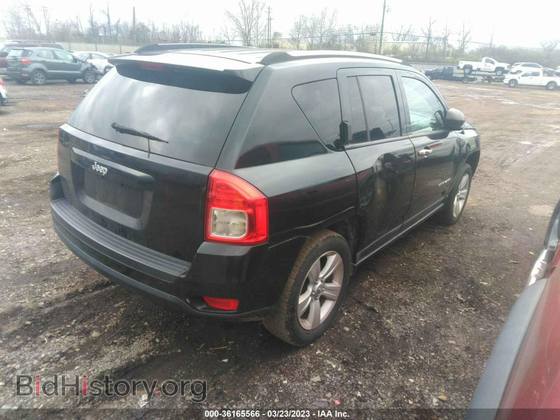 2011 JEEP COMPASS - VIN: 1J4NT1FA8BD215828 - Photo 4