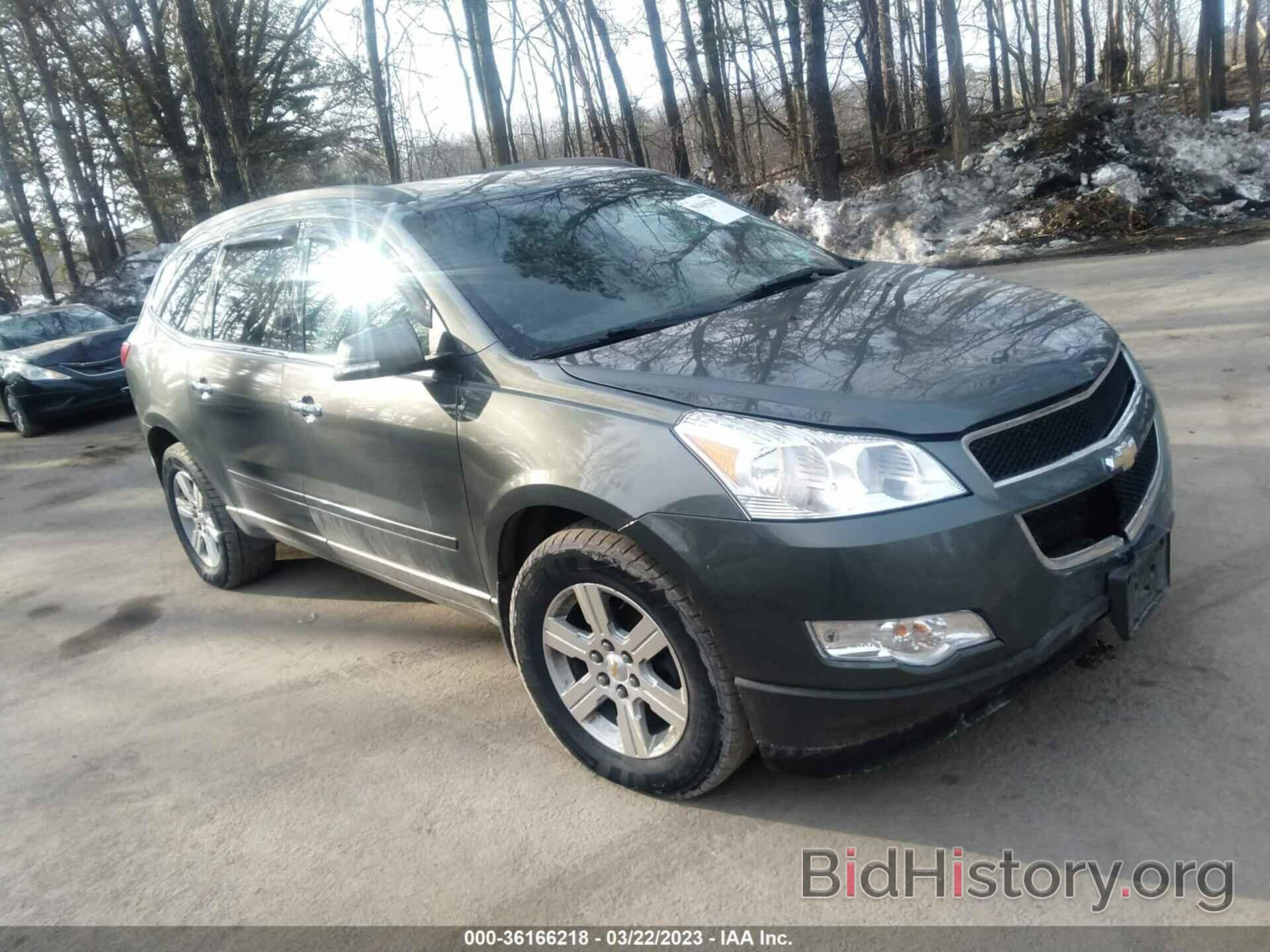 Photo 1GNKVGED8BJ145290 - CHEVROLET TRAVERSE 2011