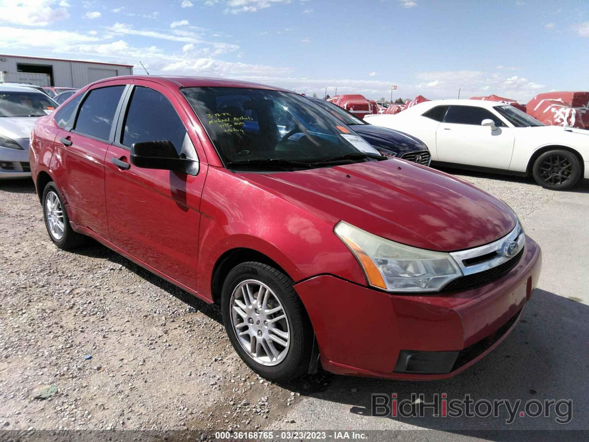 Photo 1FAHP3FN8AW111791 - FORD FOCUS 2010