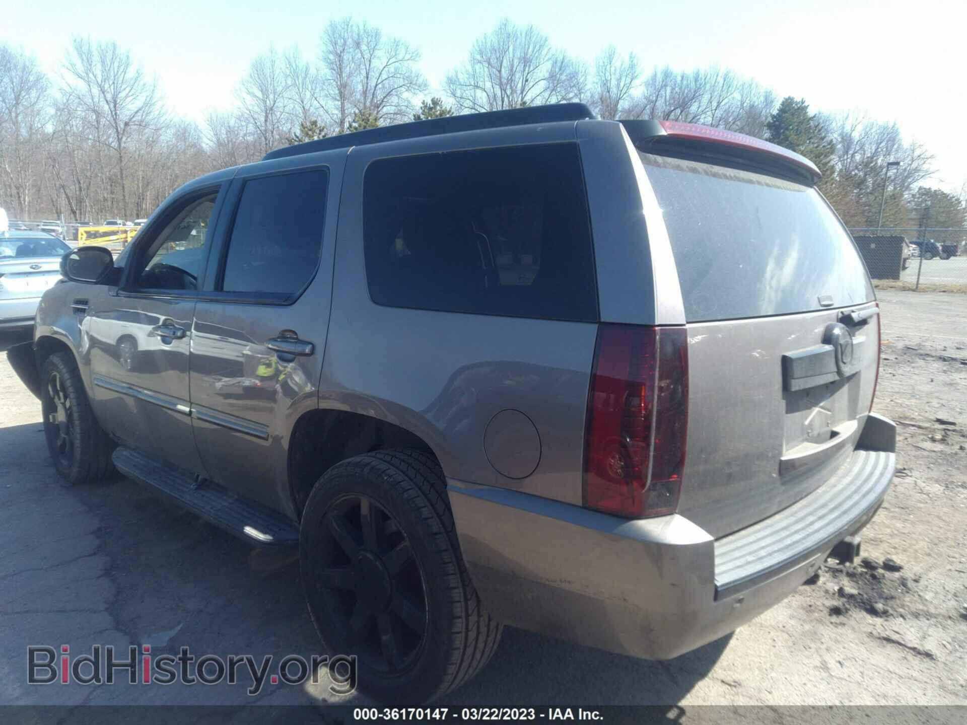 2011 CADILLAC ESCALADE - VIN: 1GYS4BEF9BR148260 - Фото 3