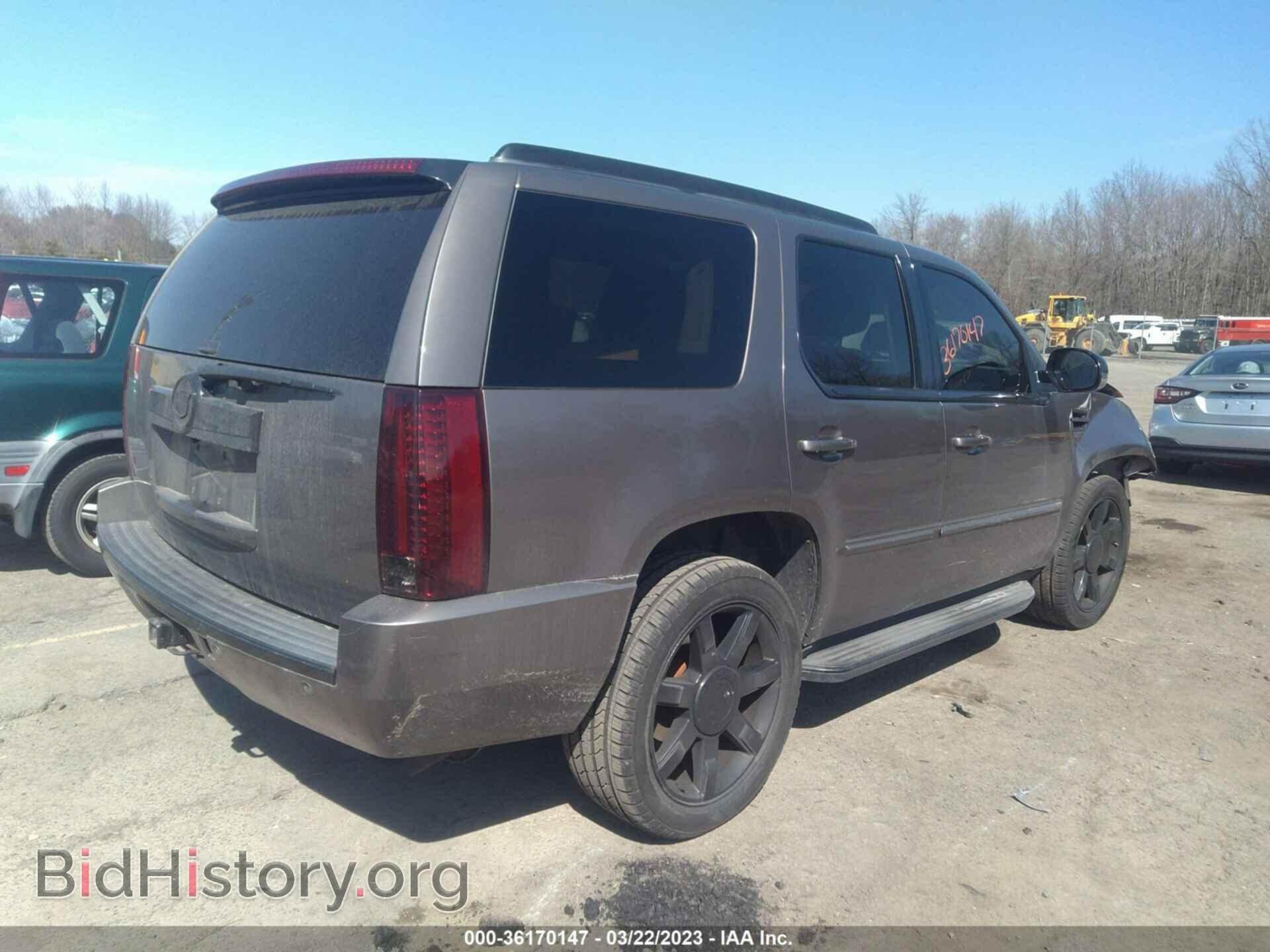 2011 CADILLAC ESCALADE - VIN: 1GYS4BEF9BR148260 - Фото 4