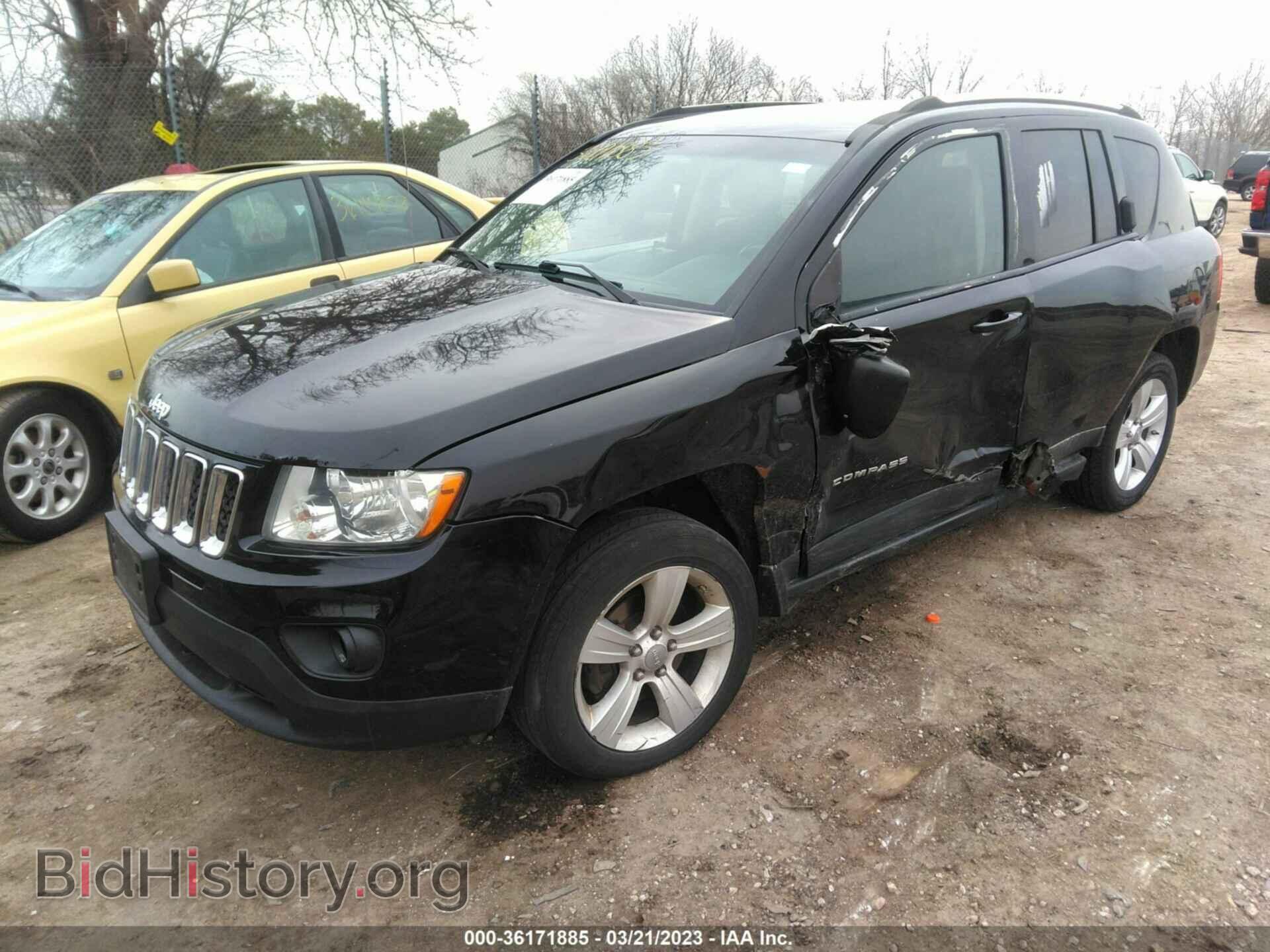 2012 JEEP COMPASS - VIN: 1C4NJCEB3CD684005 - Photo 2