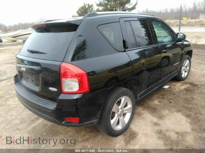 2012 Jeep COMPASS (VIN 1C4NJCEB3CD684005) — фото 4 из 11
