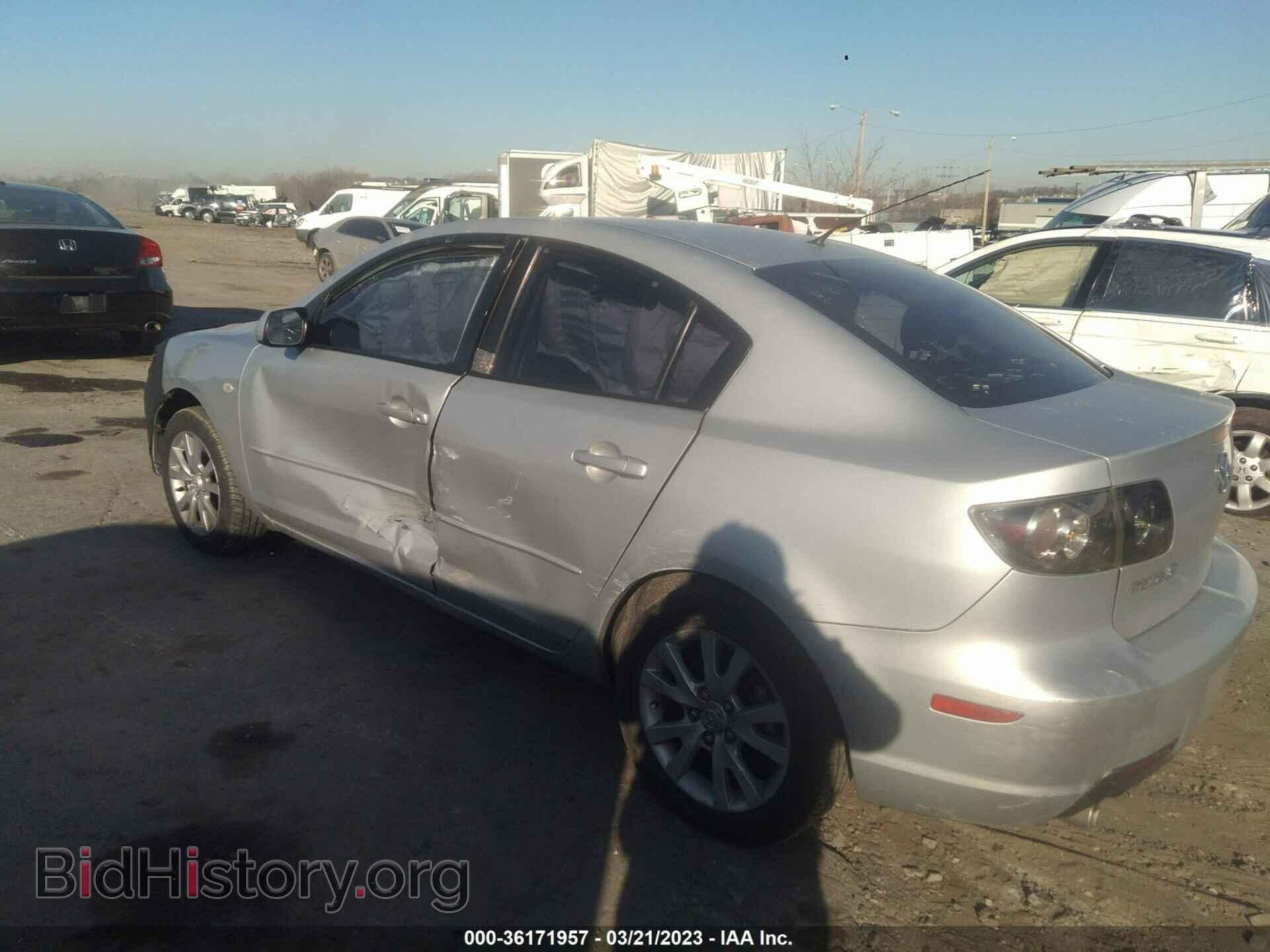 2007 MAZDA MAZDA3 - VIN: JM1BK32F171636775 - Фото 3