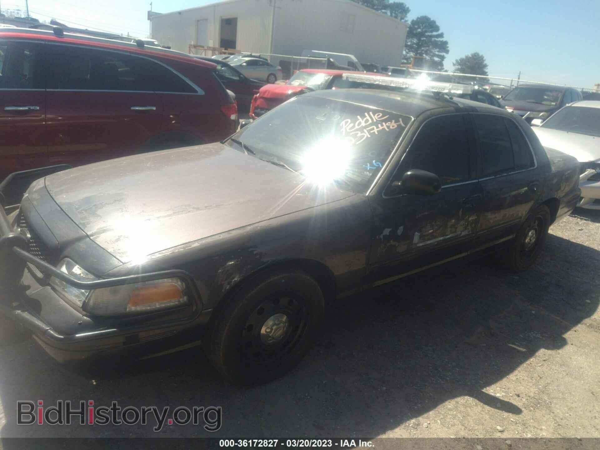 2011 FORD POLICE INTERCEPTOR - VIN: 2FABP7BV5BX157300 - Photo 2