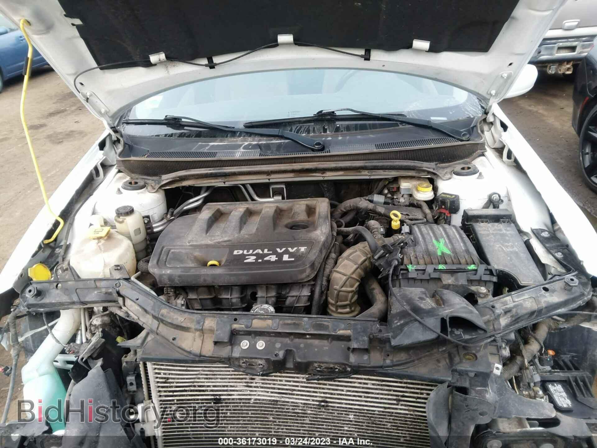 2014 CHRYSLER 200 - VIN: 1C3CCBBBXEN132177 - Фото 10