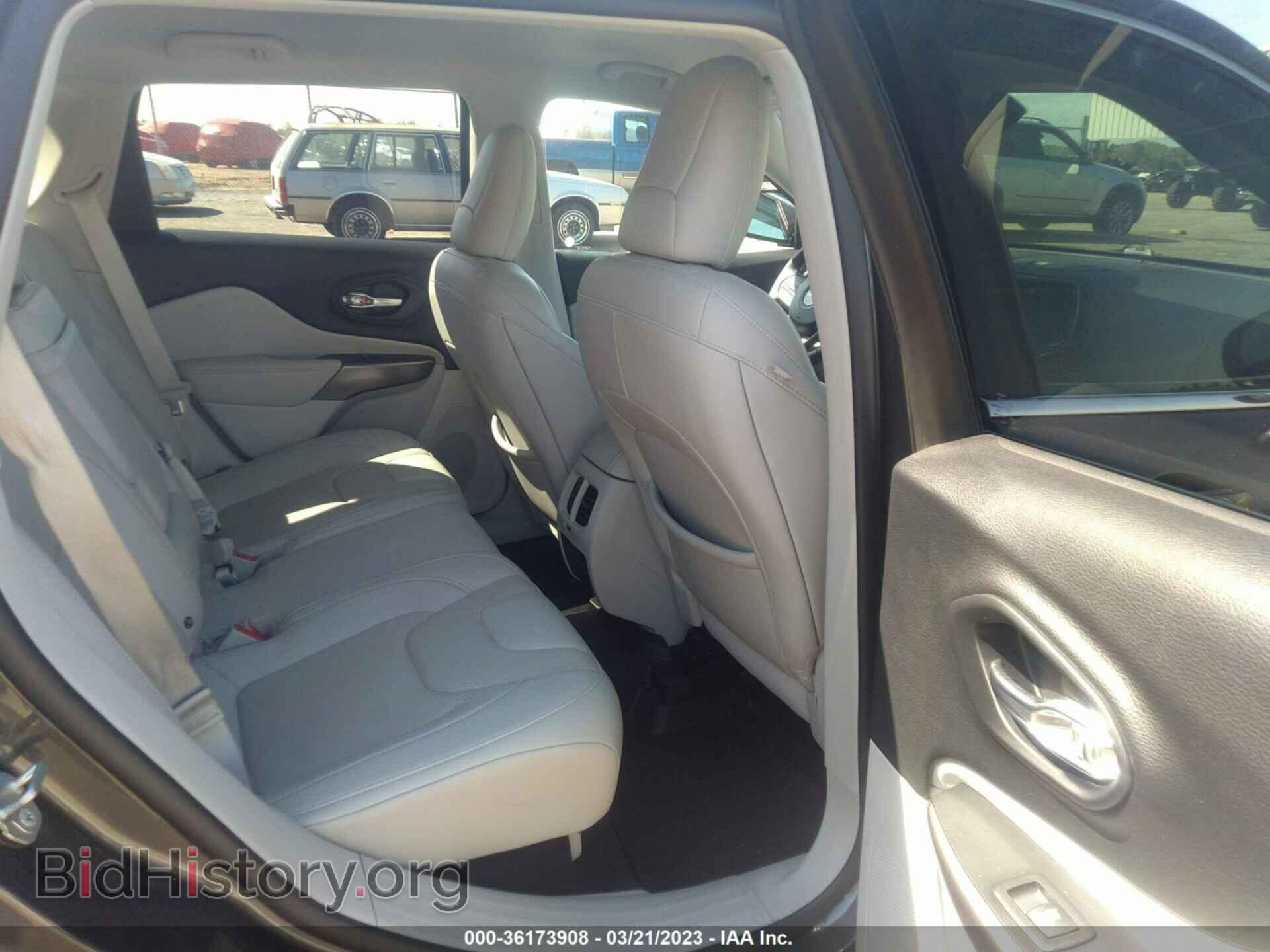 2019 JEEP CHEROKEE - VIN: 1C4PJLDB2KD146226 - Фото 8