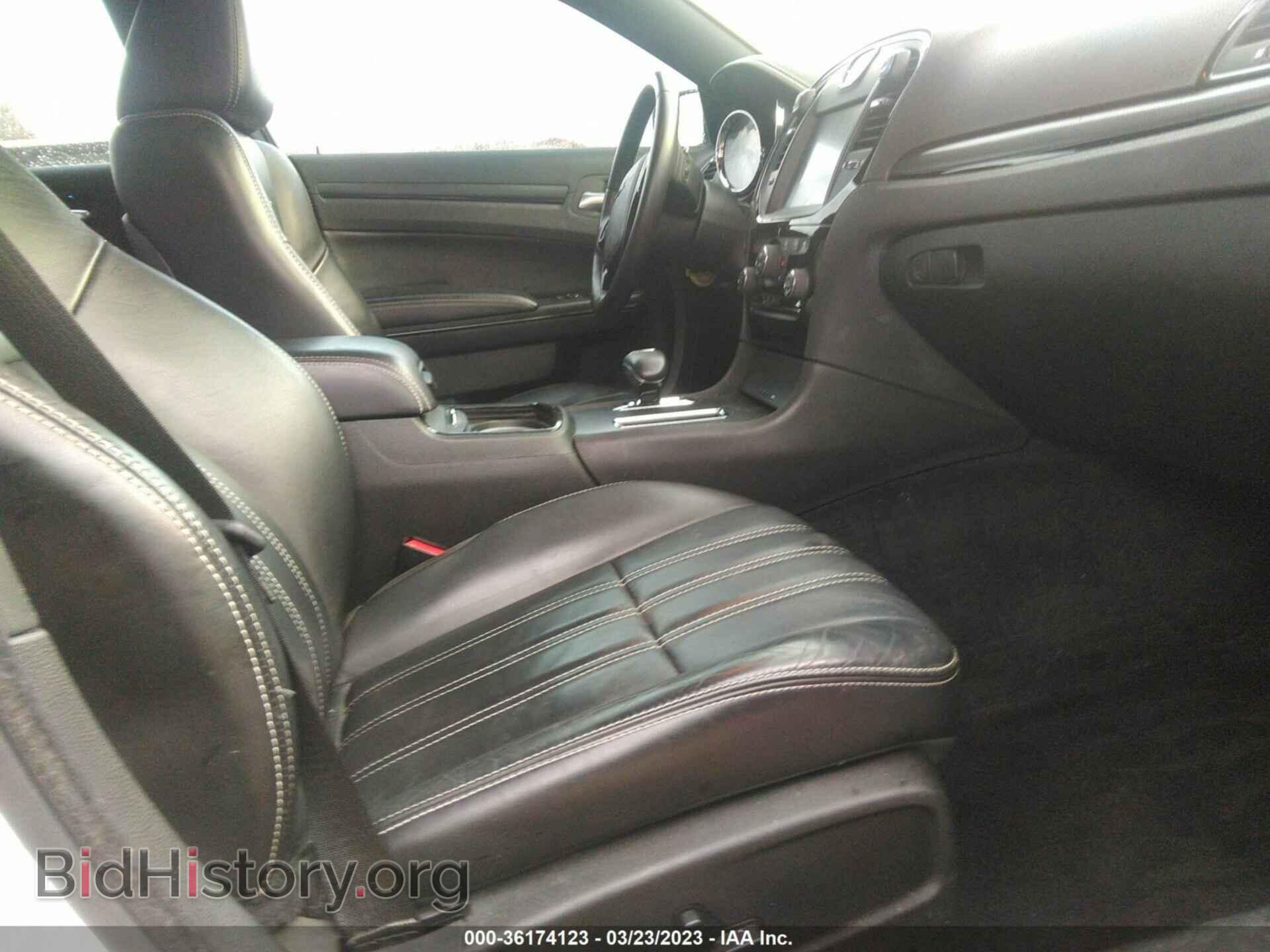 2014 CHRYSLER 300 - VIN: 2C3CCAGG0EH222509 - Фото 5