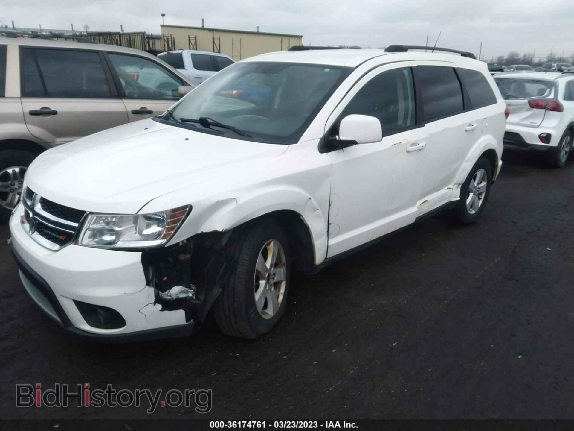 2011 DODGE JOURNEY - VIN: 3D4PG5FG5BT539377 - Photo 2