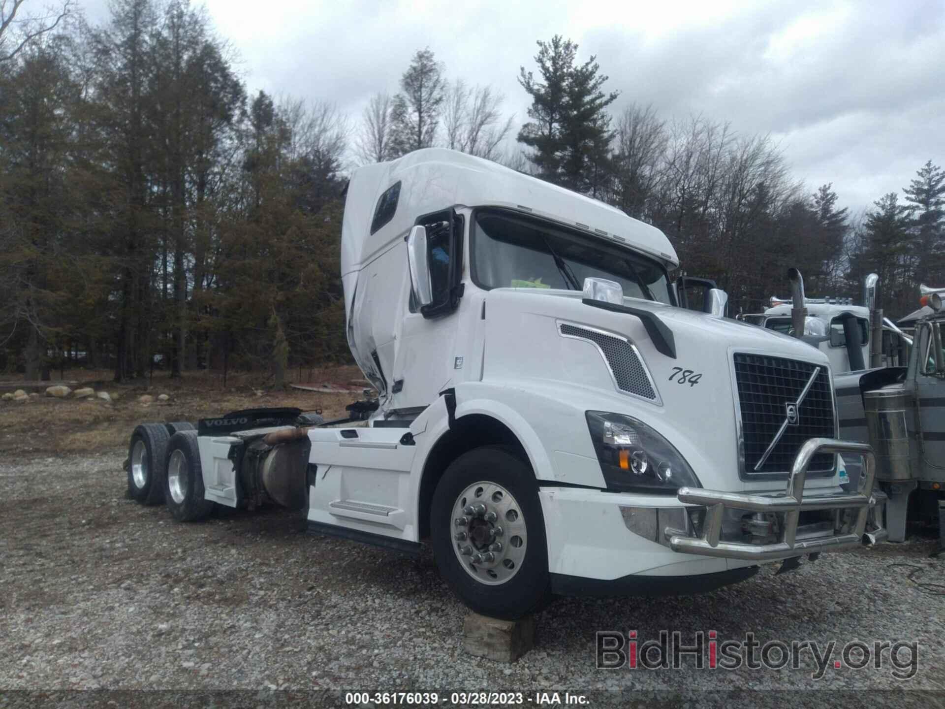 Photo 4V4NC9EH9JN894105 - VOLVO VN 2018