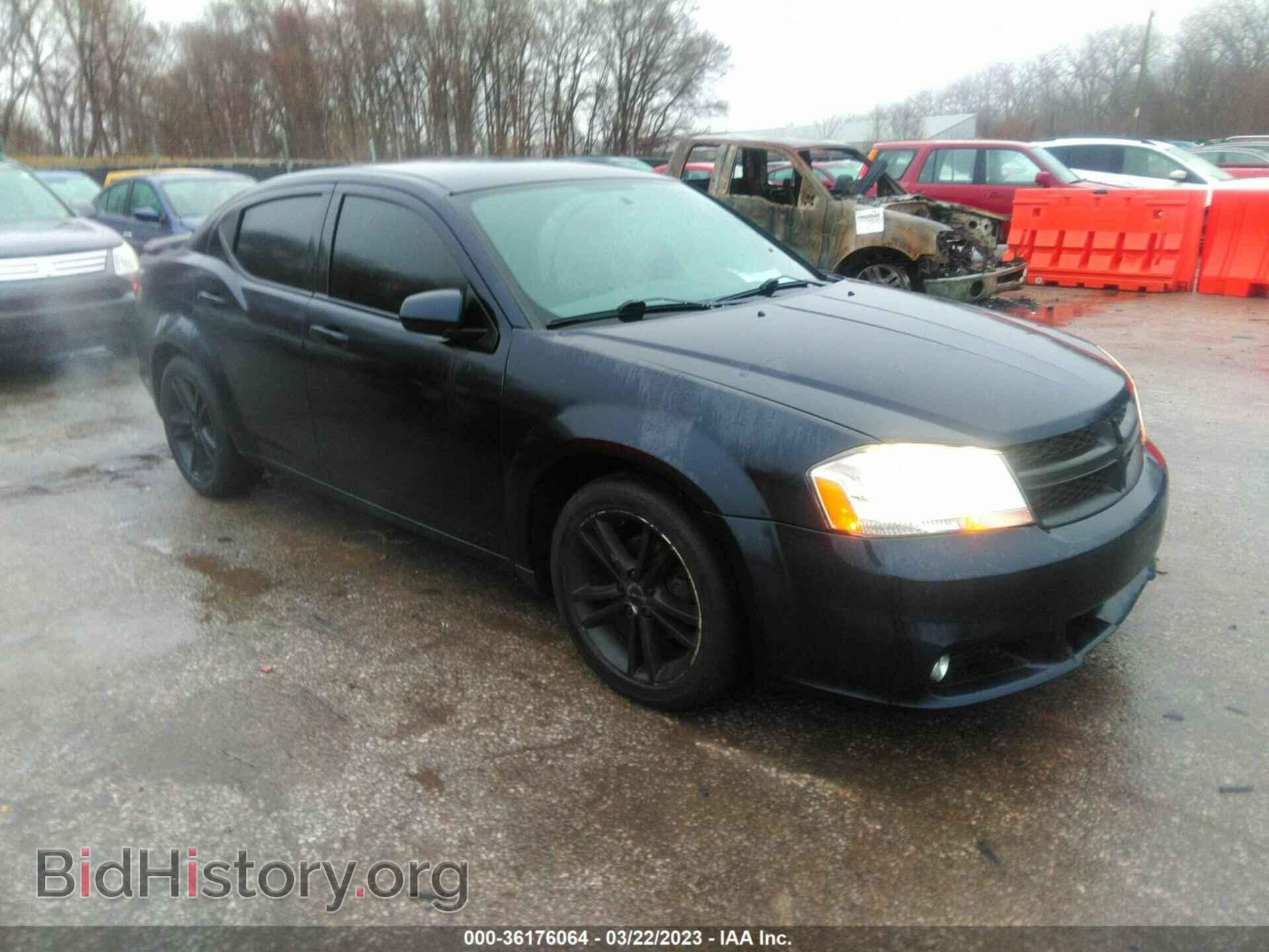 Фотография 1B3BD1FG2BN574050 - DODGE AVENGER 2011