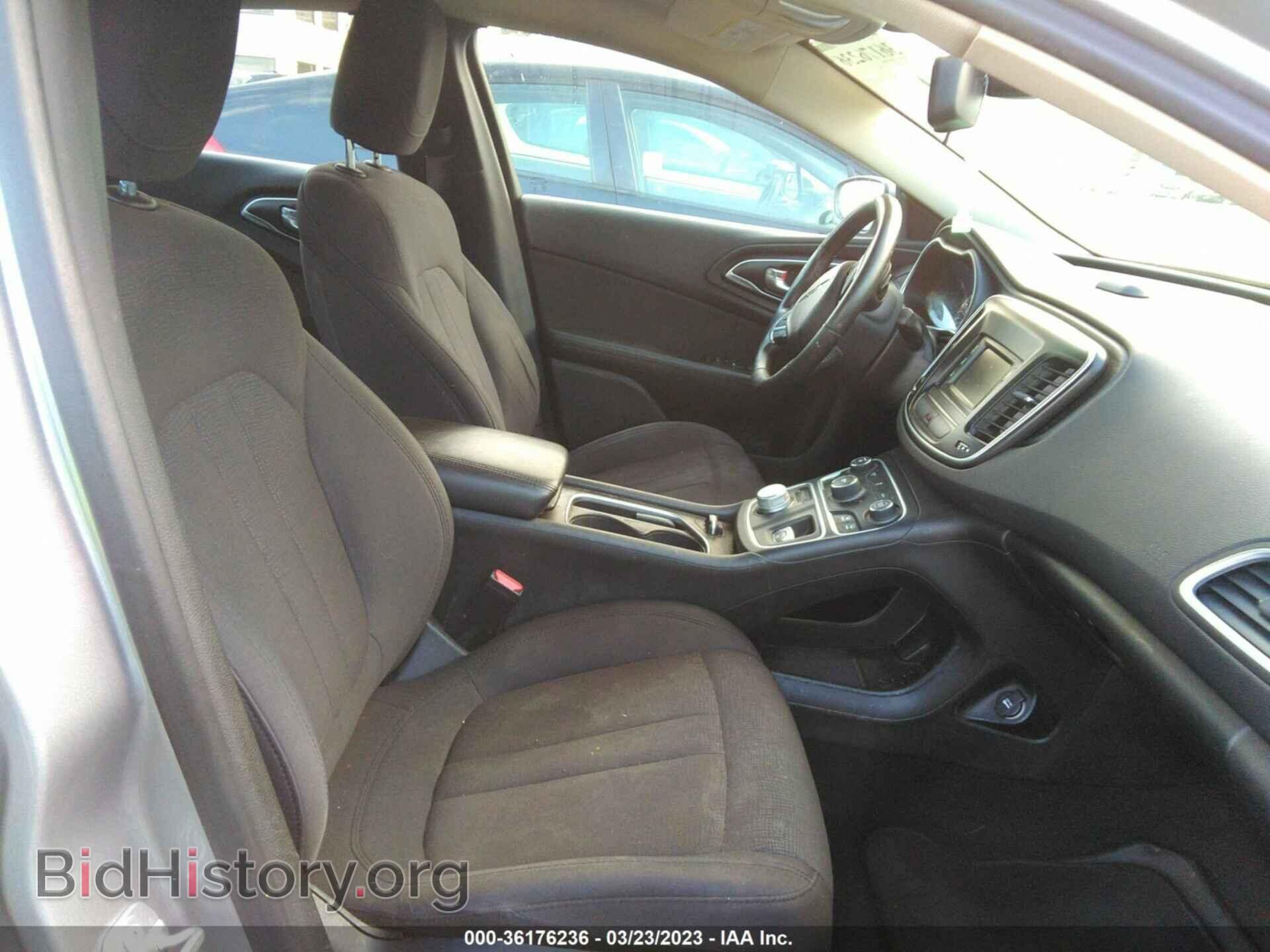 2015 CHRYSLER 200 - VIN: 1C3CCCAB1FN746334 - Фото 5