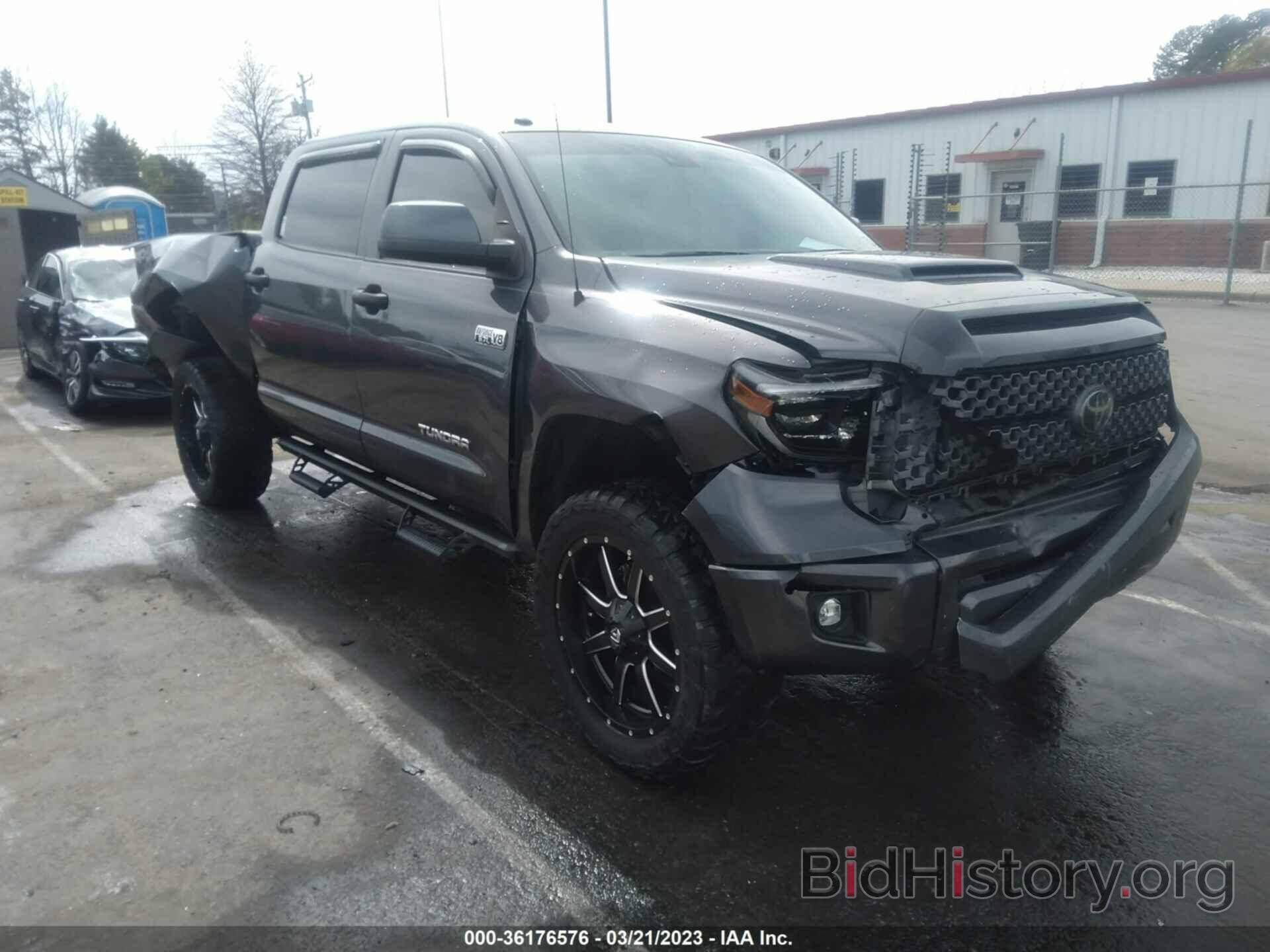 Photo 5TFDW5F12KX822919 - TOYOTA TUNDRA 4WD 2019