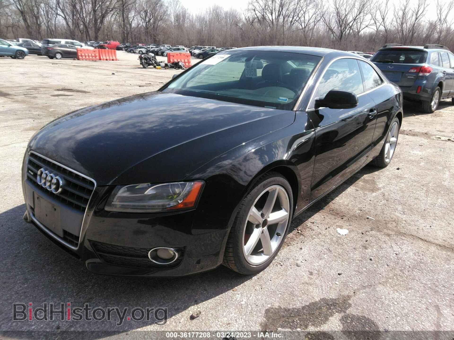 2010 AUDI A5 - VIN: WAULFAFR0AA063602 - Фото 2