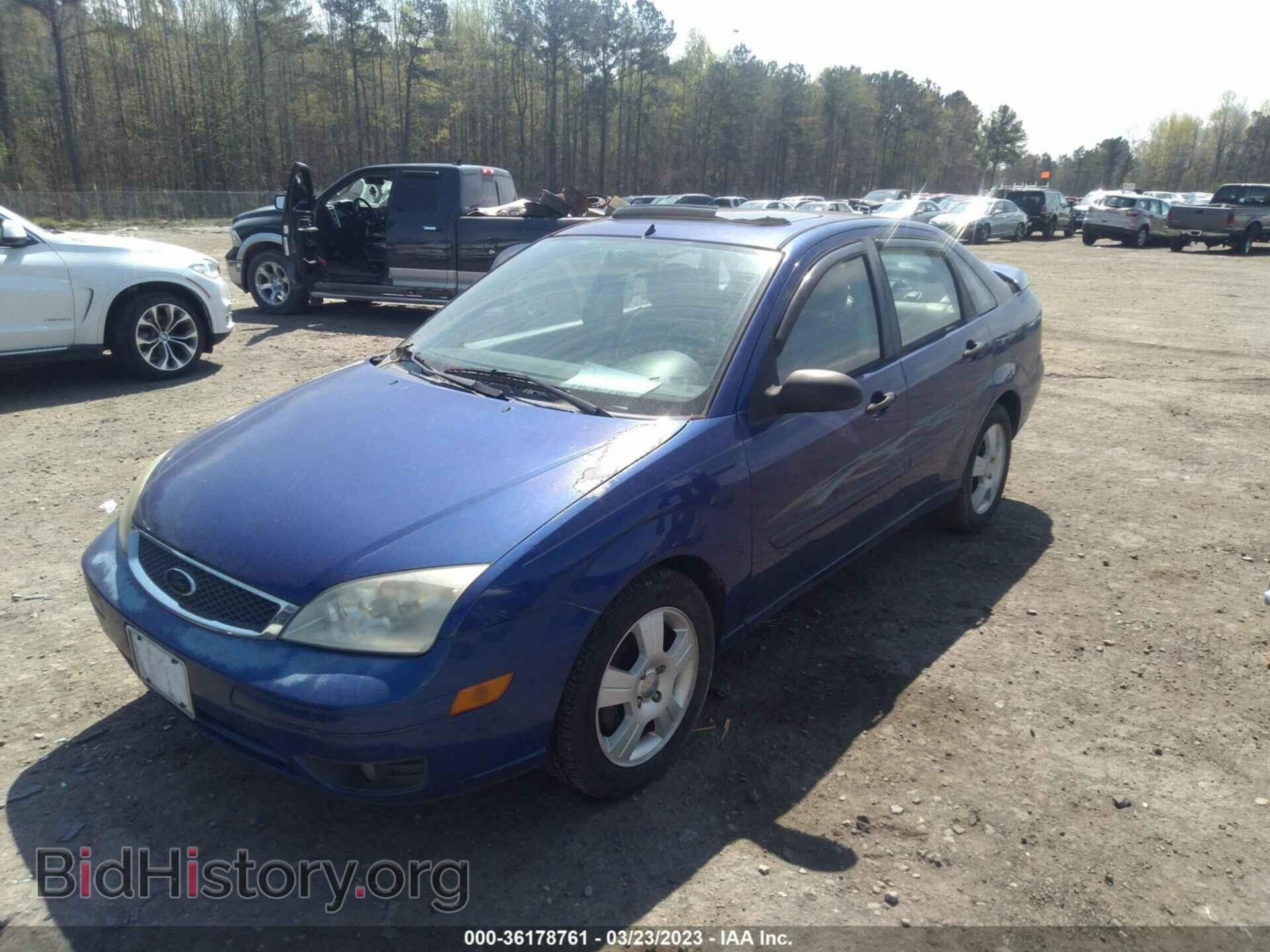 2006 FORD FOCUS - VIN: 1FAHP34N16W141824 - Фото 2