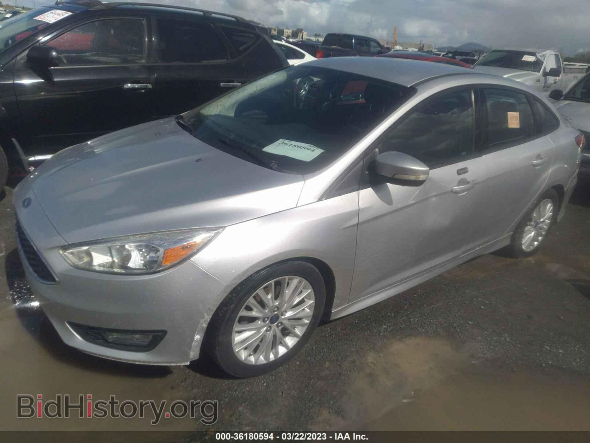 2016 FORD FOCUS - VIN: 1FADP3F25GL225827 - Фото 2