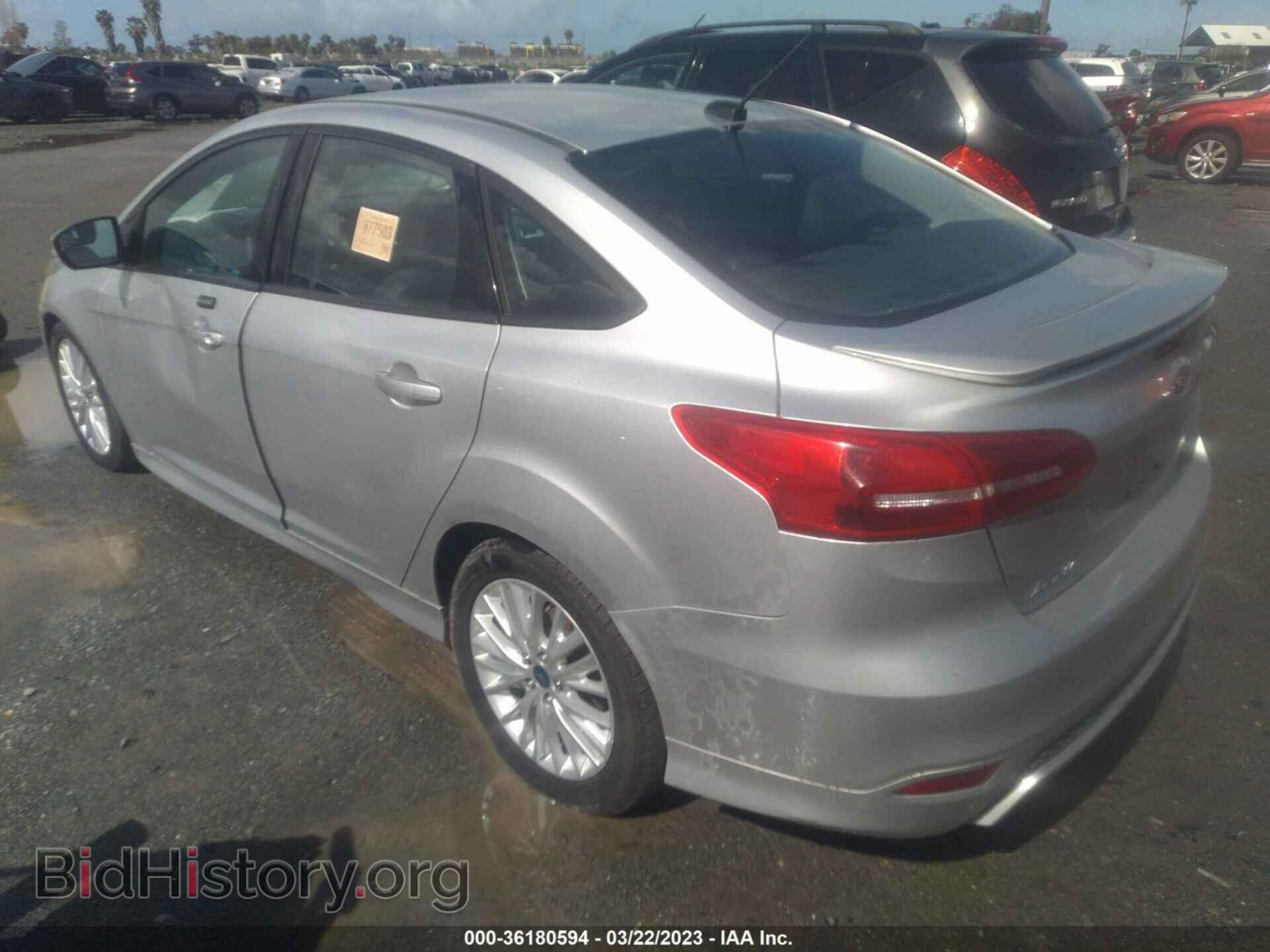 2016 FORD FOCUS - VIN: 1FADP3F25GL225827 - Фото 3