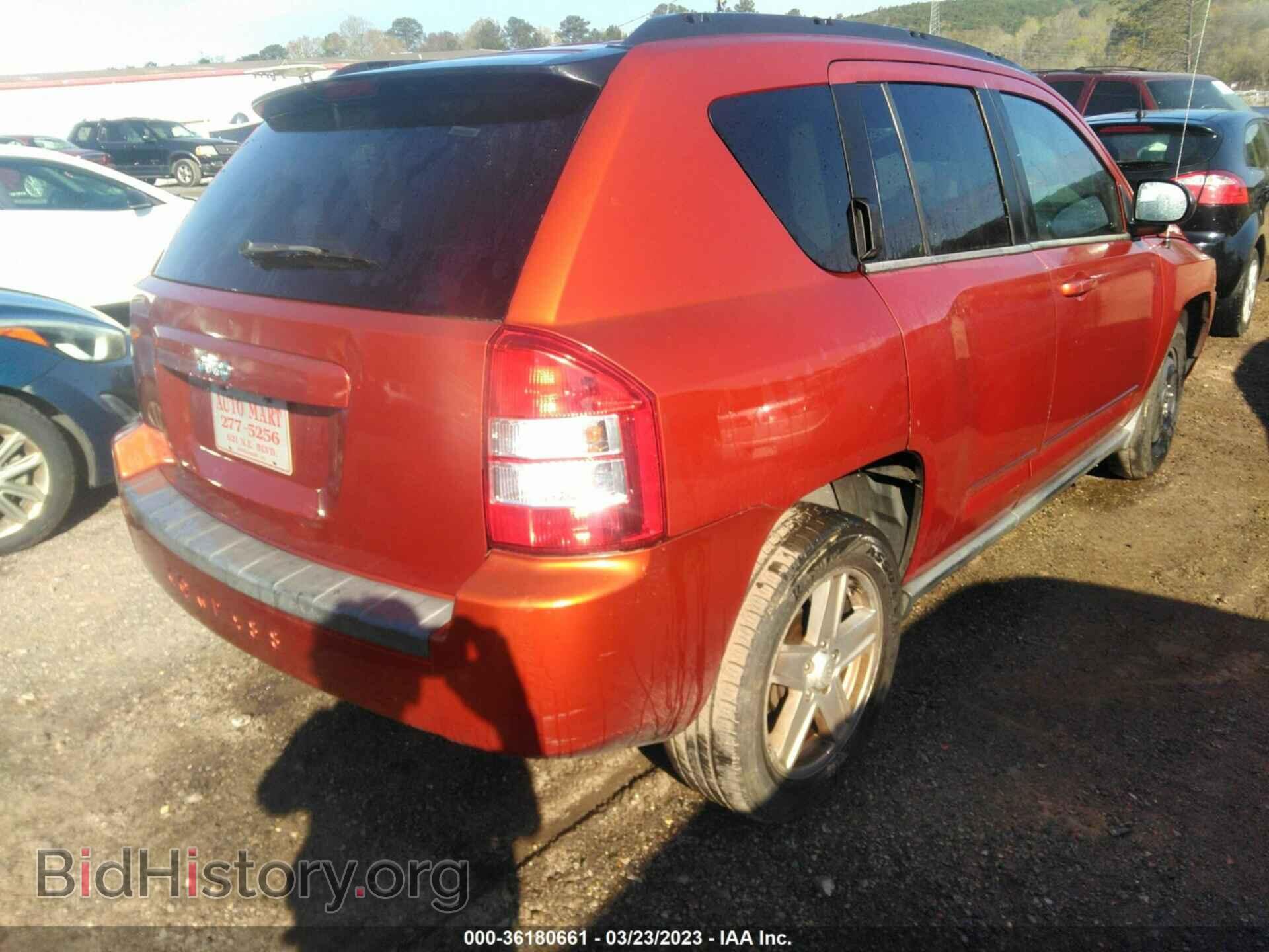 2010 JEEP COMPASS - VIN: 1J4NT4FB3AD578398 - Фото 4