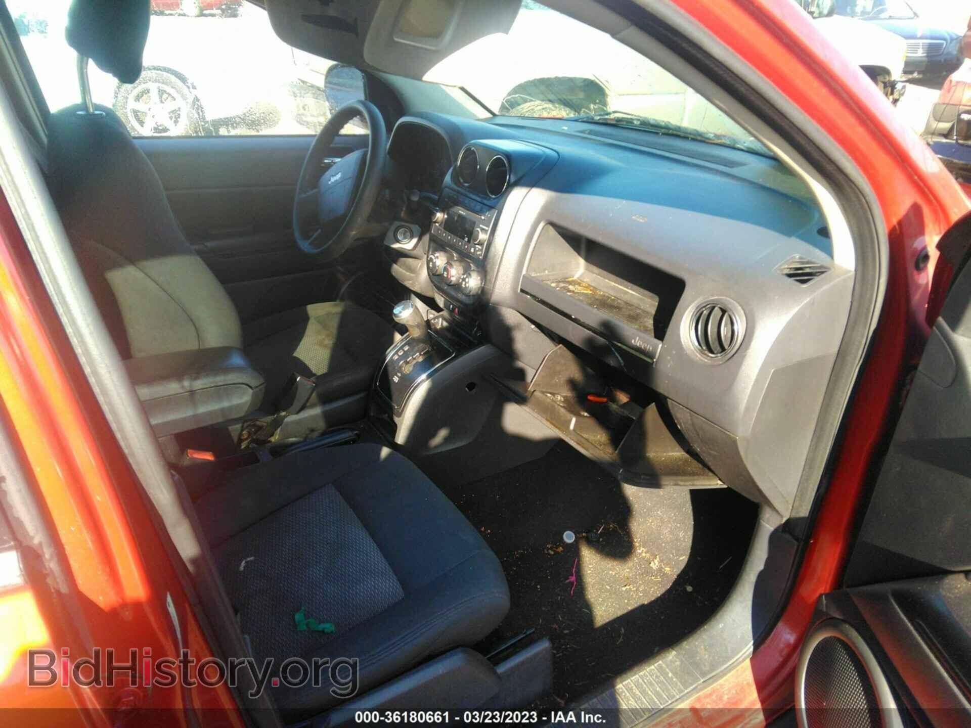2010 JEEP COMPASS - VIN: 1J4NT4FB3AD578398 - Фото 5