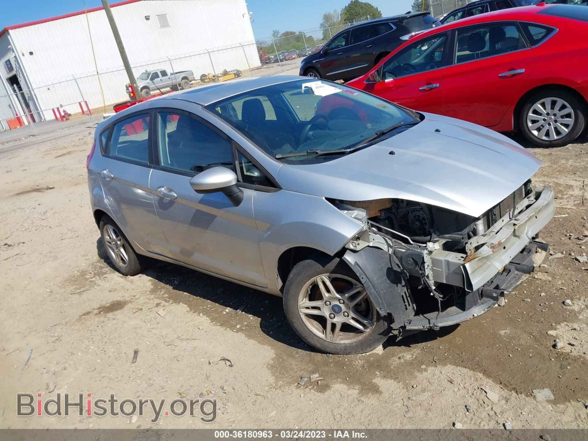 Photo 3FADP4EJ4KM134568 - FORD FIESTA 2019
