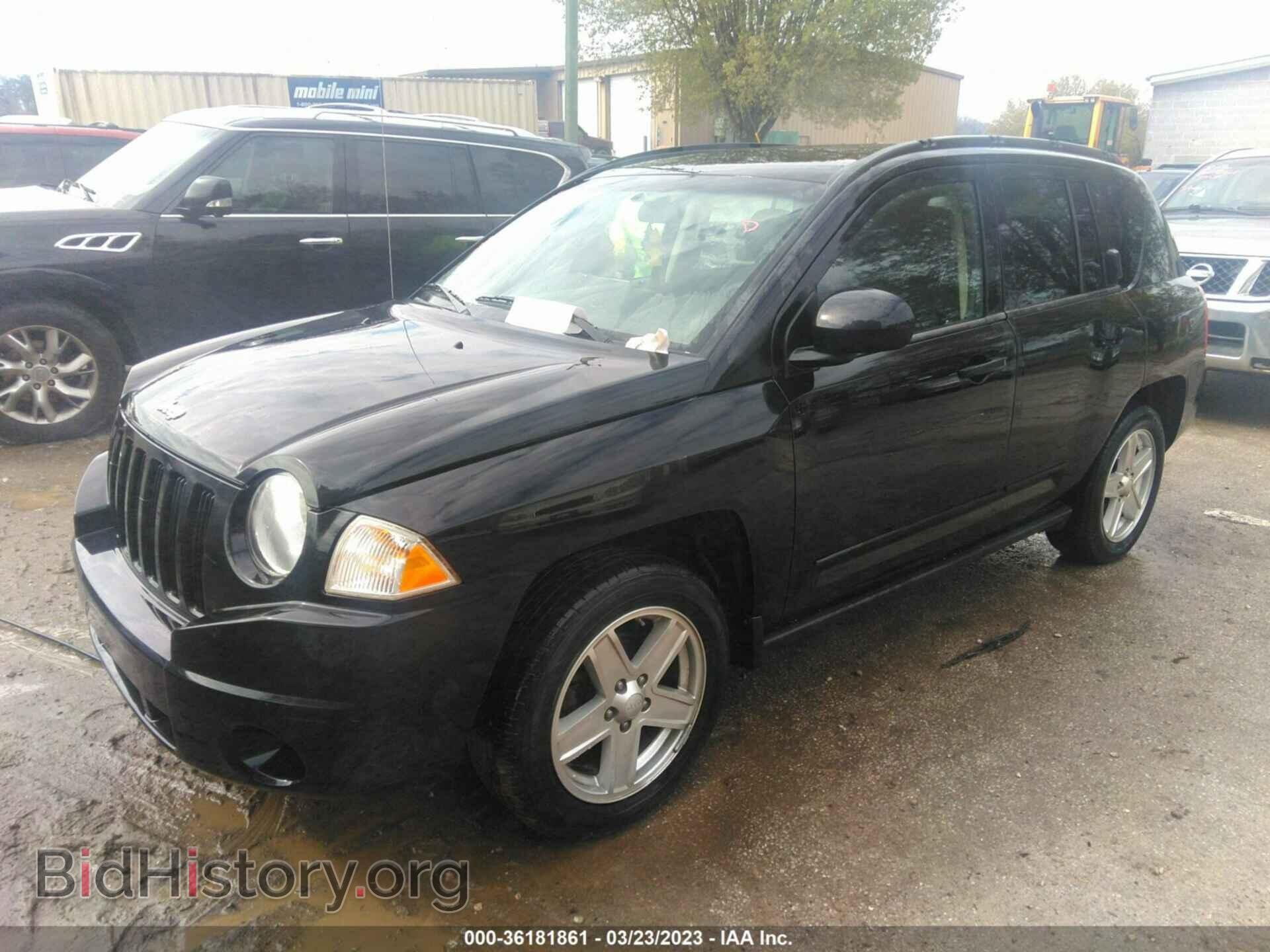 2010 JEEP COMPASS - VIN: 1J4NT1FA7AD629438 - Фото 2