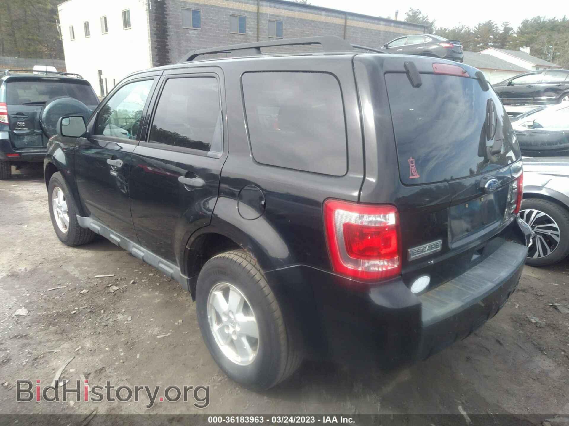 2010 FORD ESCAPE - VIN: 1FMCU9DG1AKC81319 - Фото 3