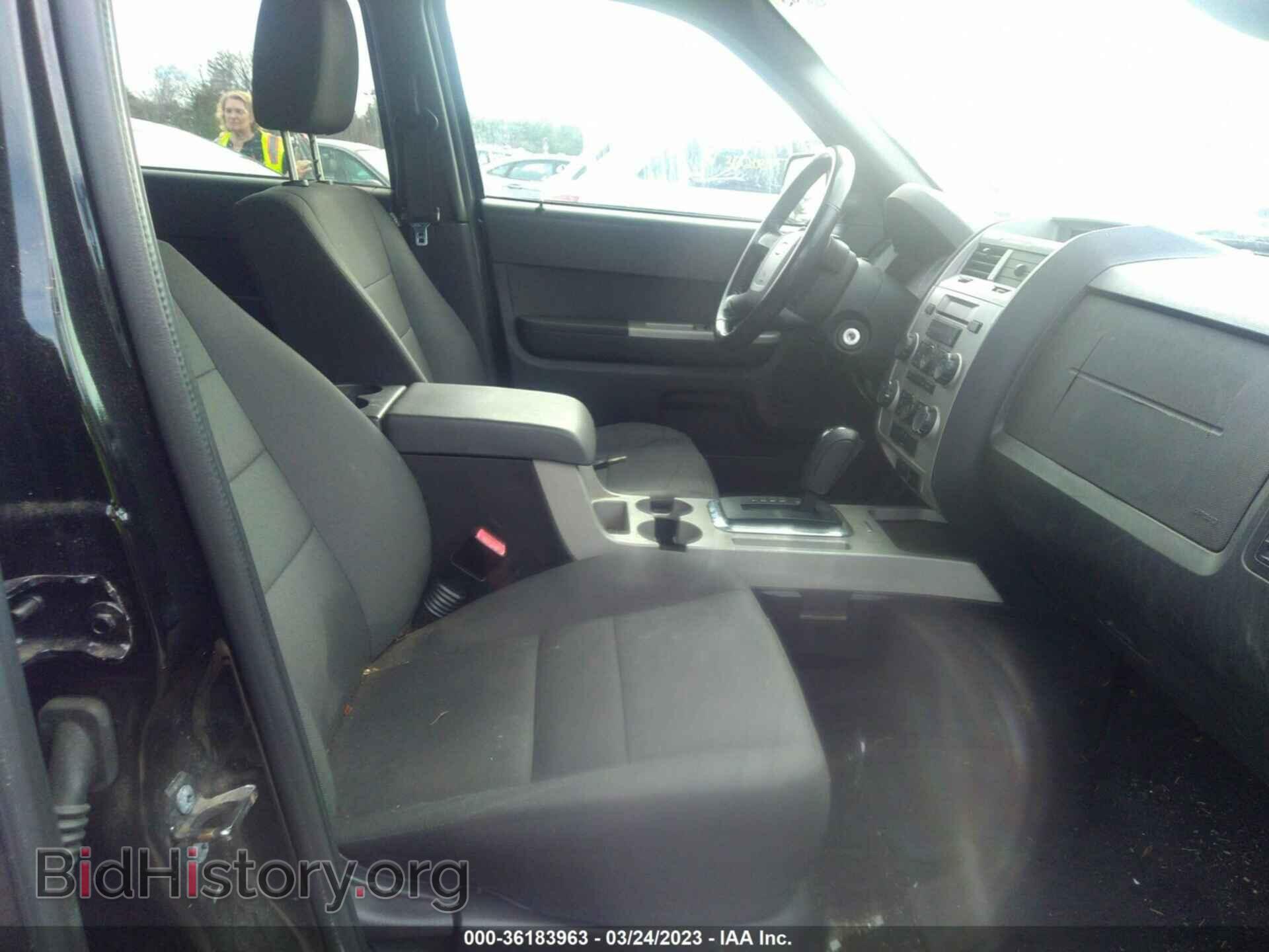 2010 FORD ESCAPE - VIN: 1FMCU9DG1AKC81319 - Фото 5