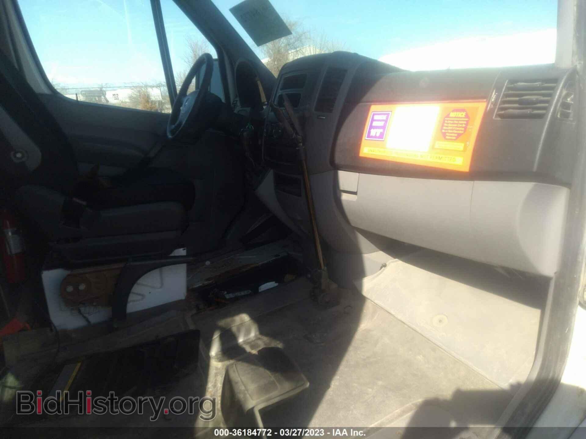 2012 MERCEDES-BENZ SPRINTER CARGO VANS - VIN: WD3PE8CB3C5697970 - Фото 5