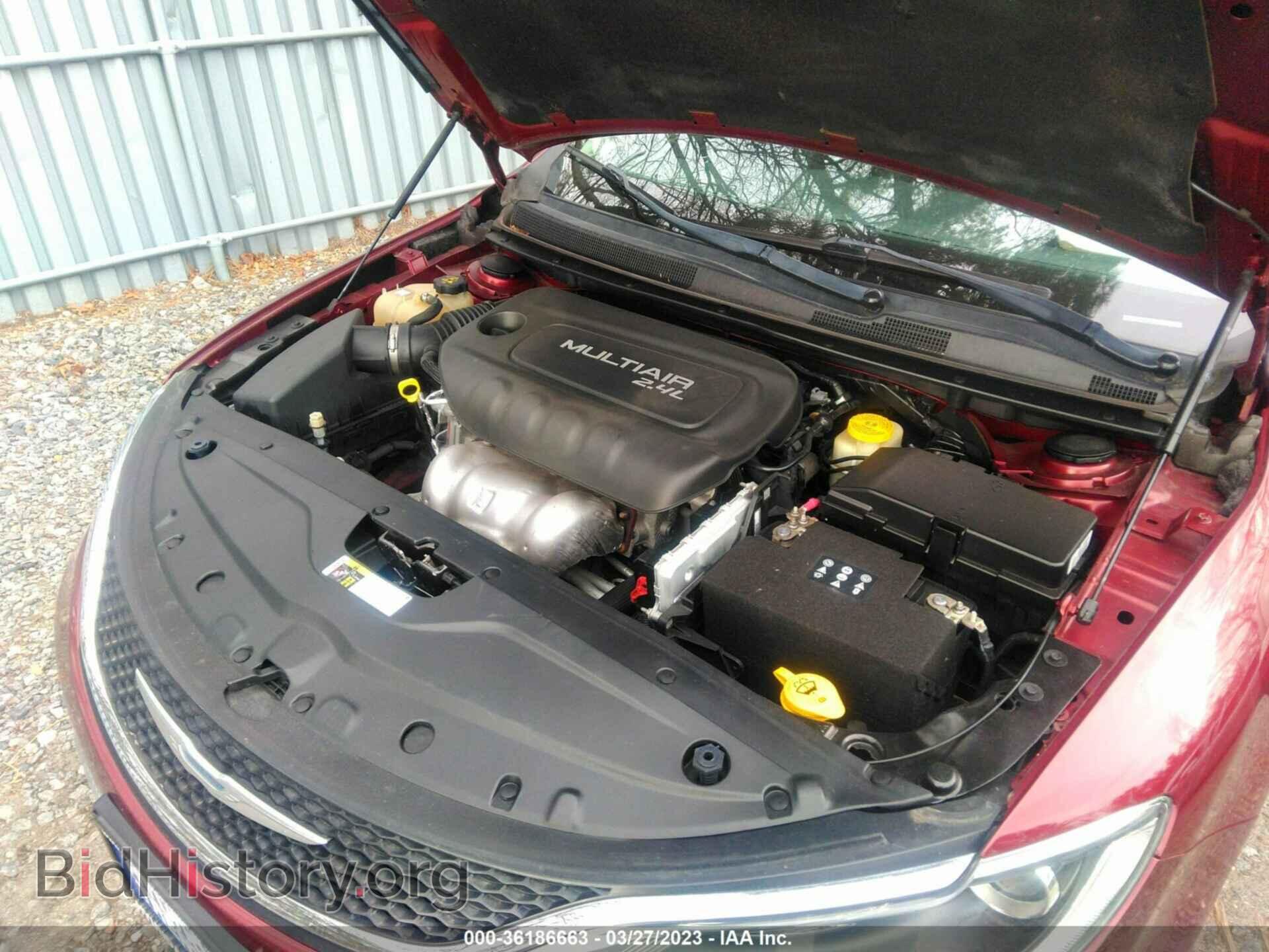 2015 CHRYSLER 200 - VIN: 1C3CCCAB9FN646837 - Фото 10