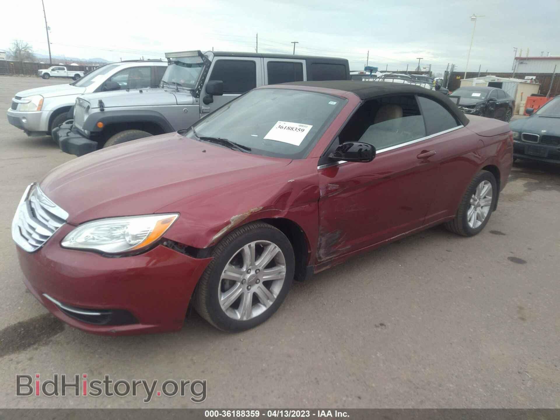 2012 CHRYSLER 200 - VIN: 1C3BCBEG2CN119469 - Фото 2