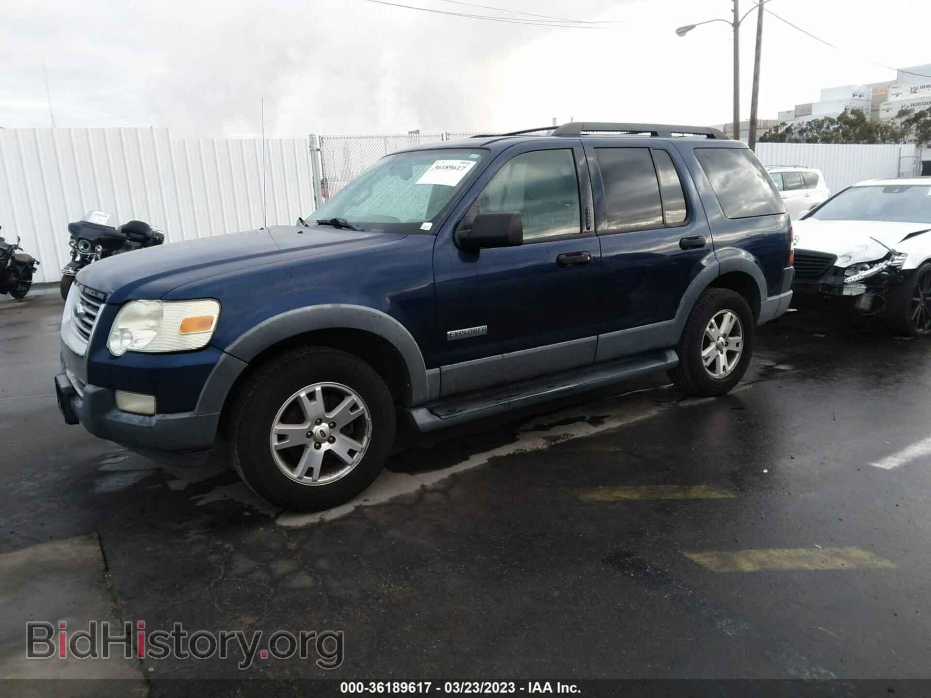 2006 FORD EXPLORER - VIN: 1FMEU63E86ZA10490 - Photo 2